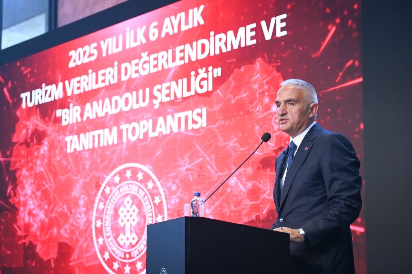 Bakan Ersoy Turizm Verilerini Açıklıyor
