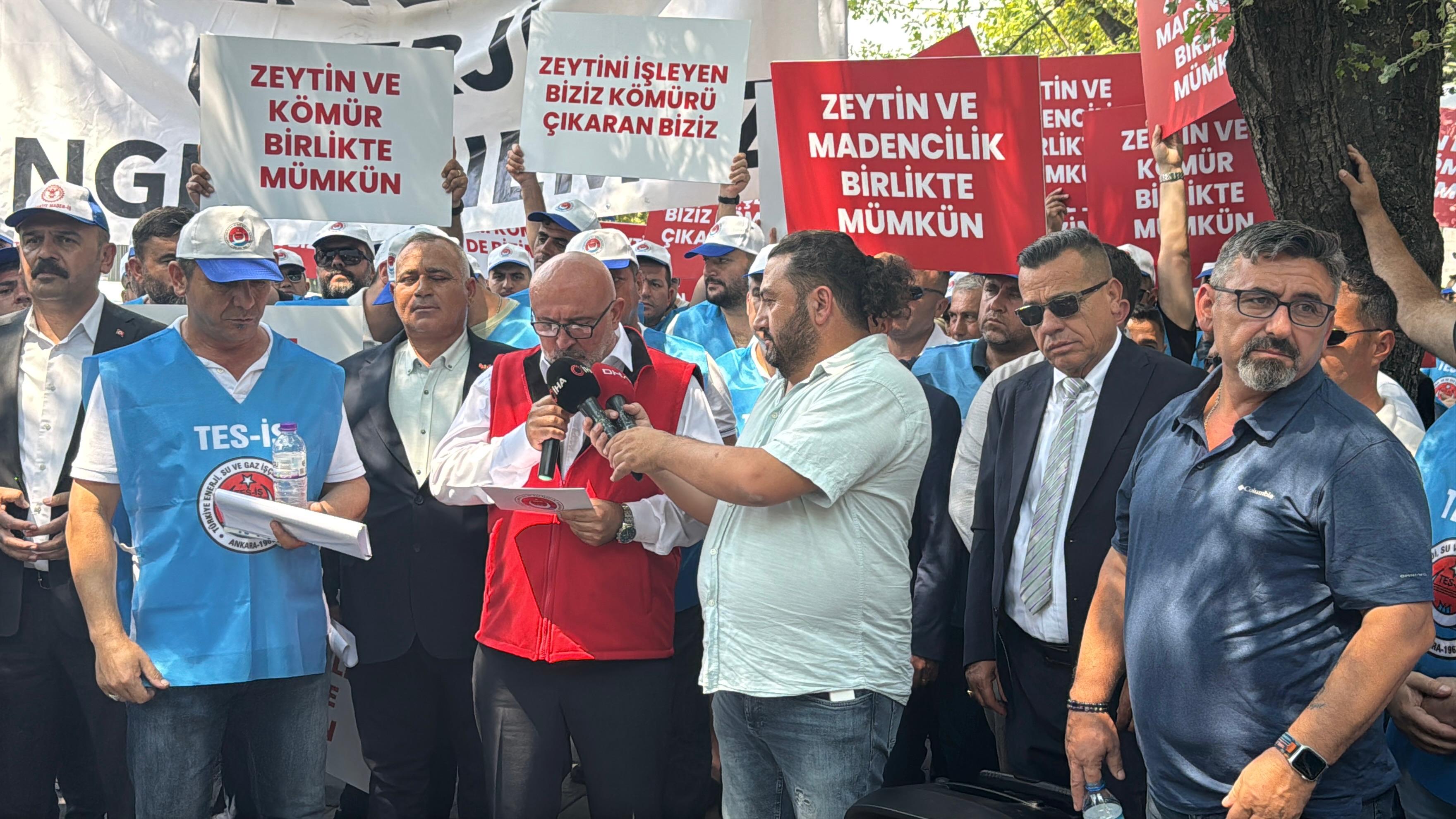 TES-İŞ ve Muhtarlar Eylemde