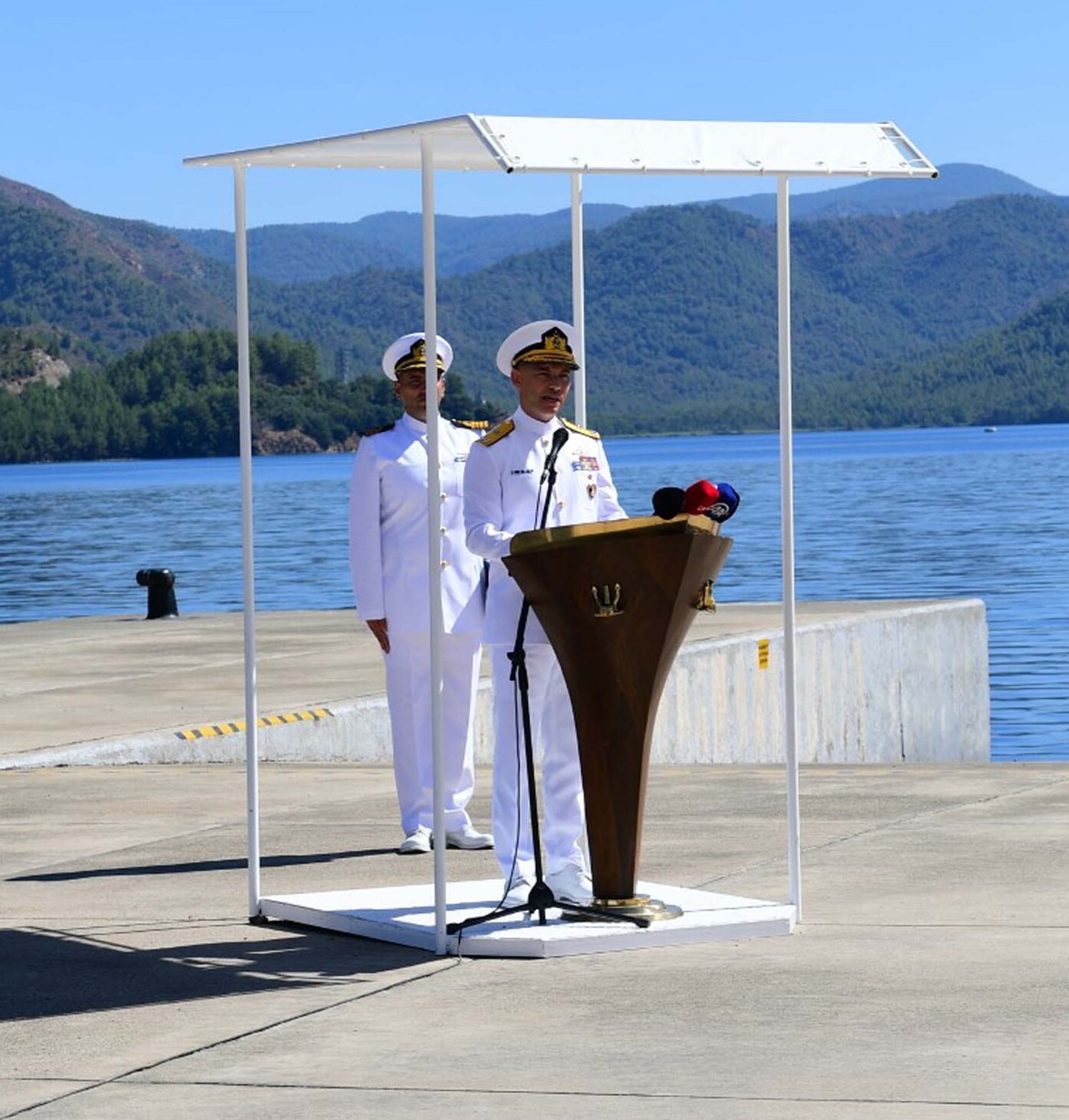 NATO Deniz Görev Grubu Komutanları