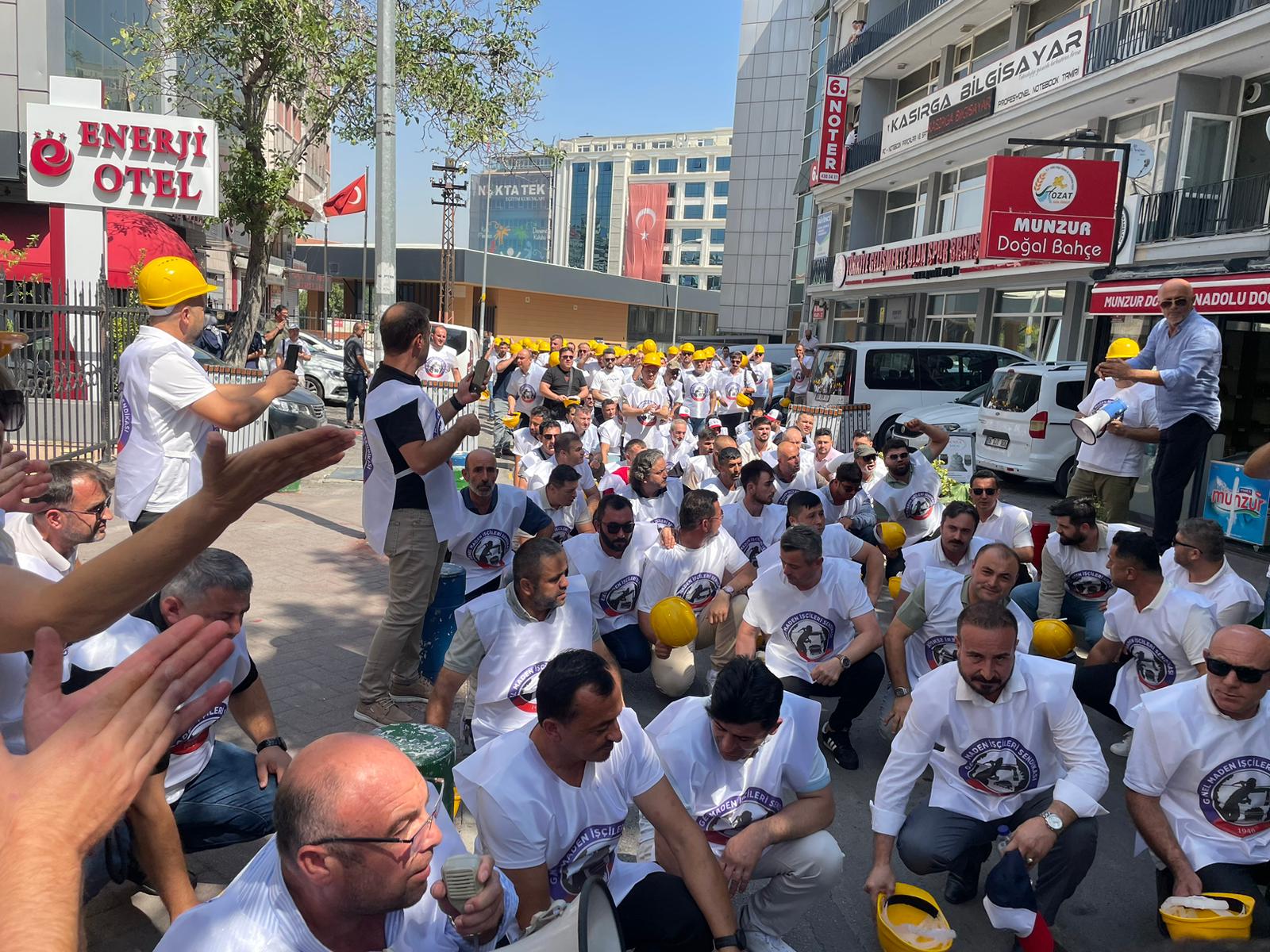 TÜRK-İŞ protestosu