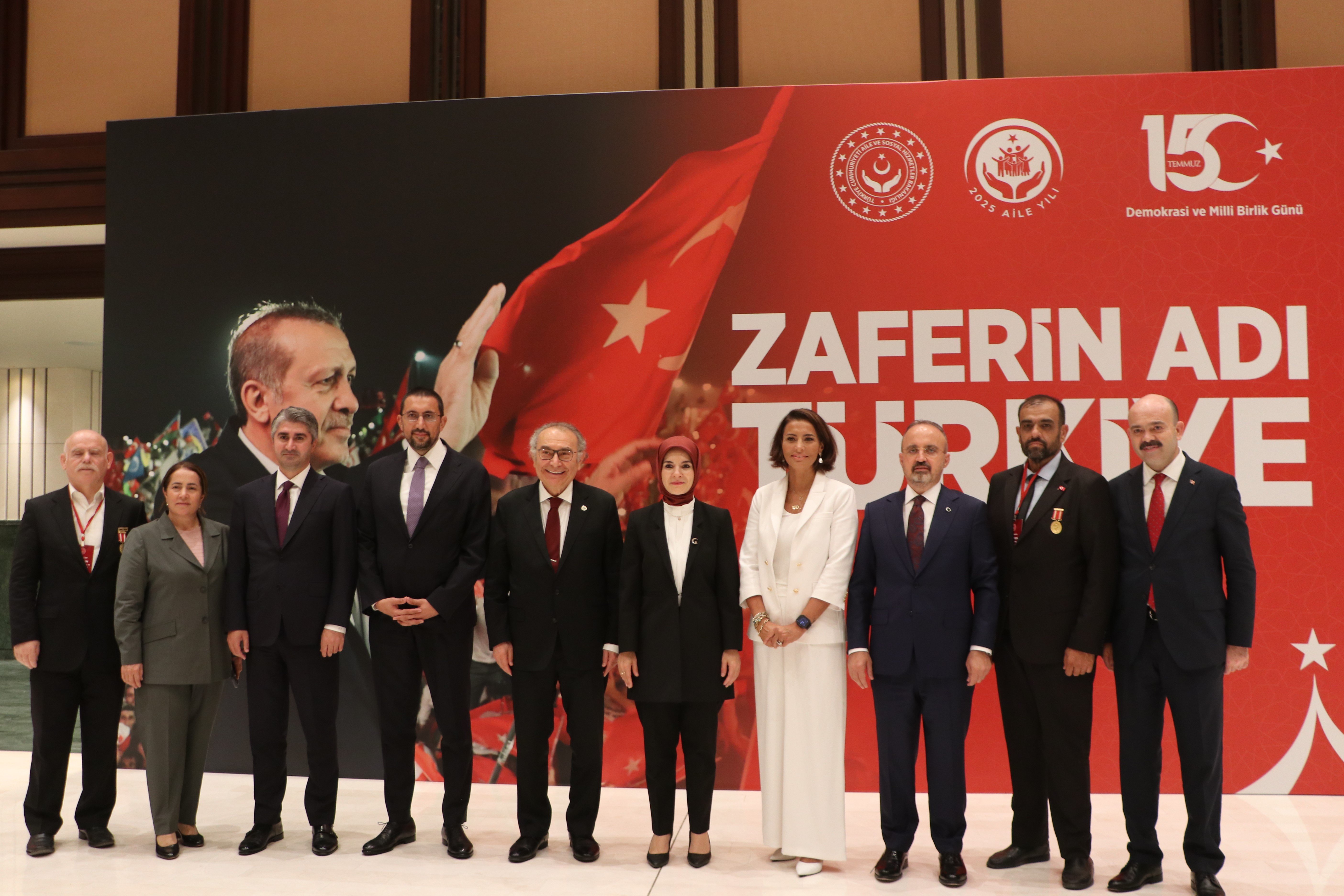 Bakan Göktaş 15 Temmuz Sergisi