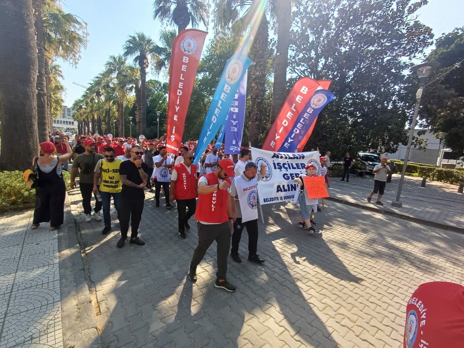 İzmir Büyükşehir Belediyesi işçi eylemi