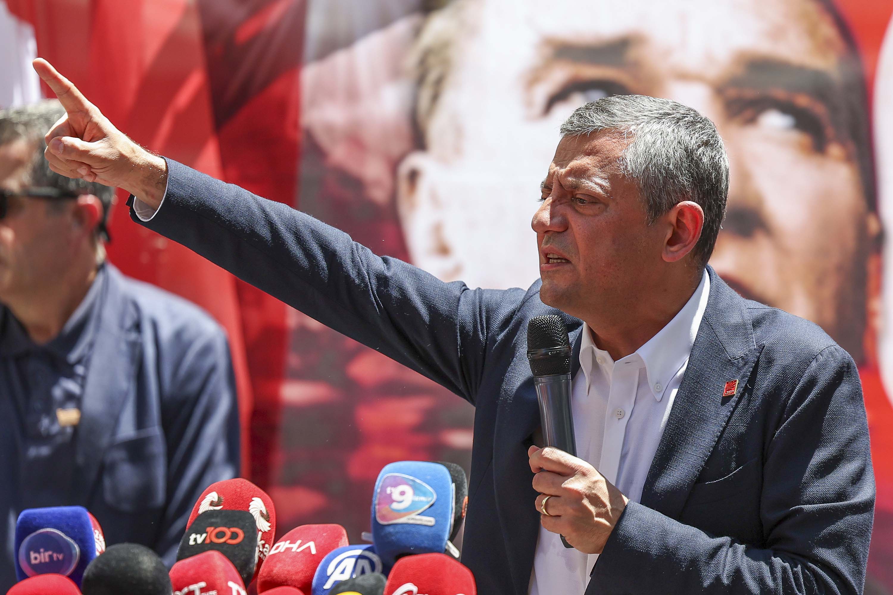 Özgür Özel Tunç Soyer