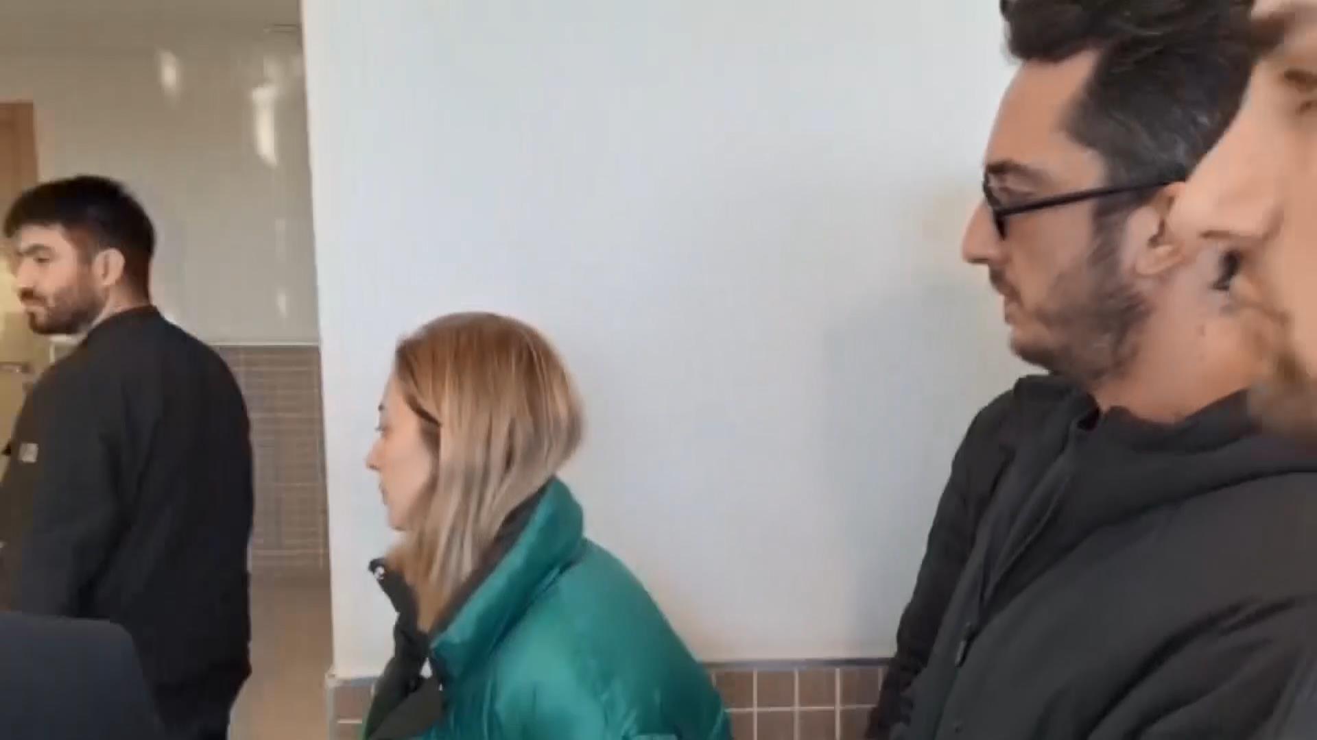 Beril ve Kıvanç Talu savunma yaparken