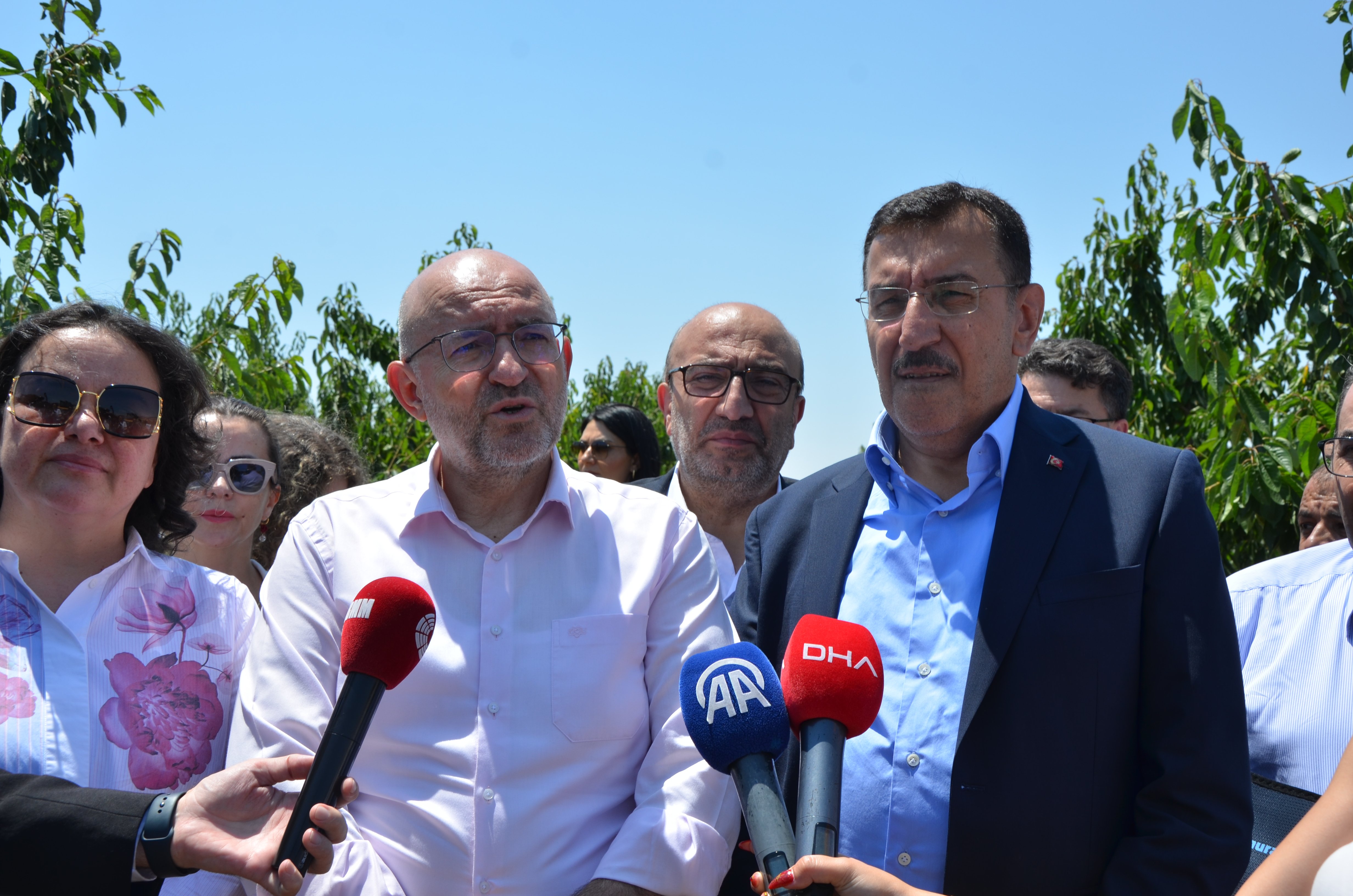 TBMM Komisyonu Kiraz Bahçelerinde İnceleme Yapıyor