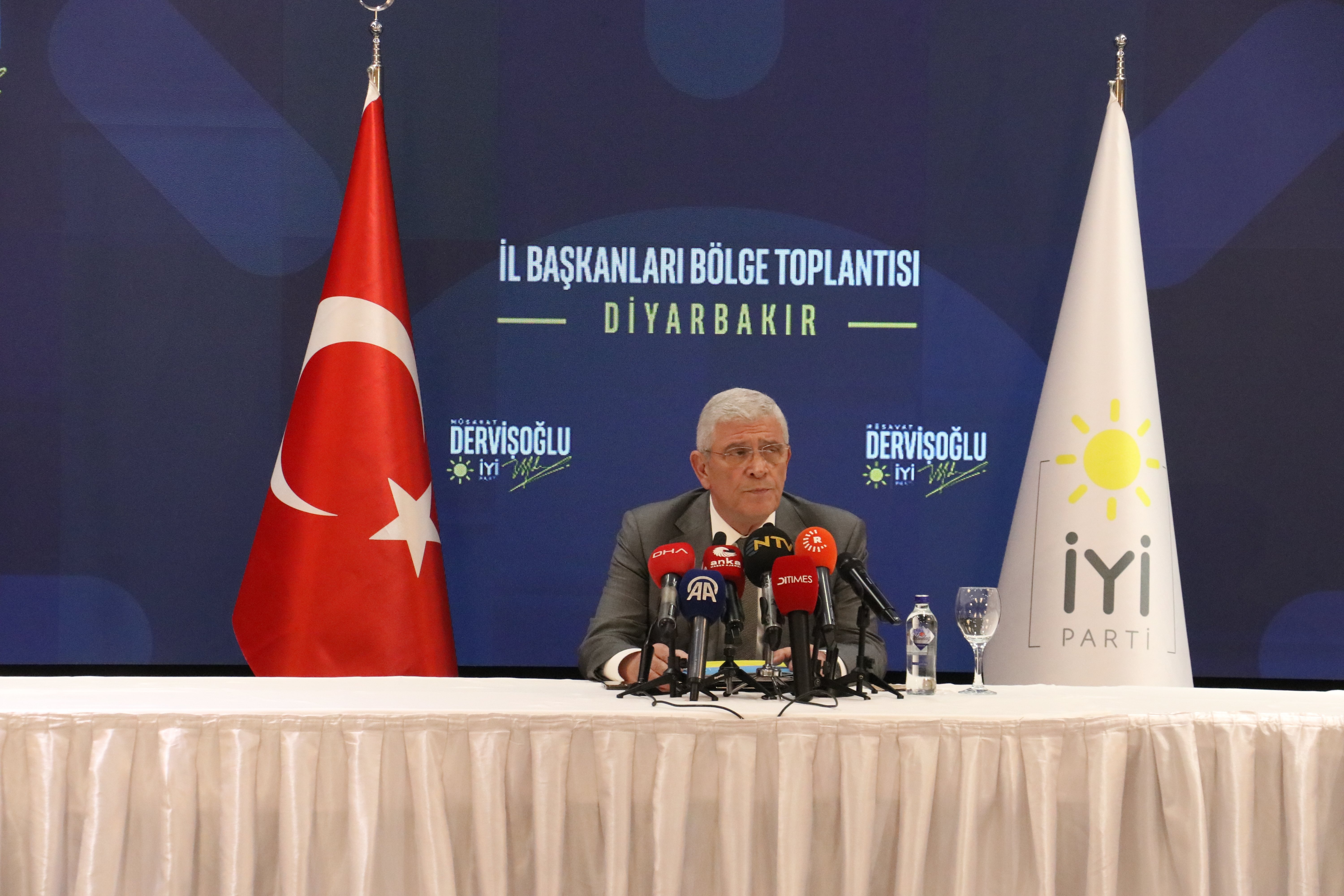 İYİ Parti Genel Başkanı Müsavat Dervişoğlu