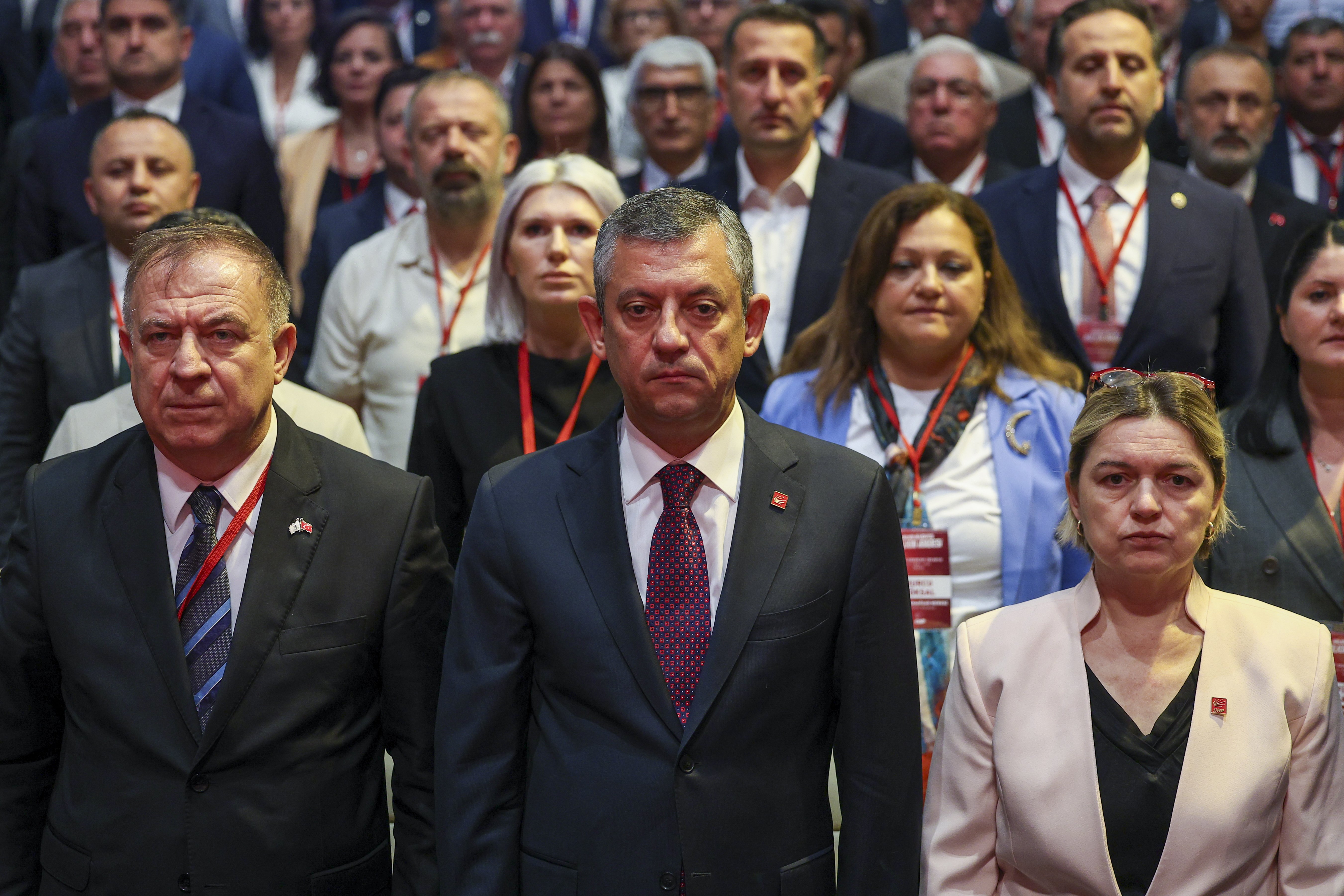 Özgür Özel Belediye Başkanları Toplantısı