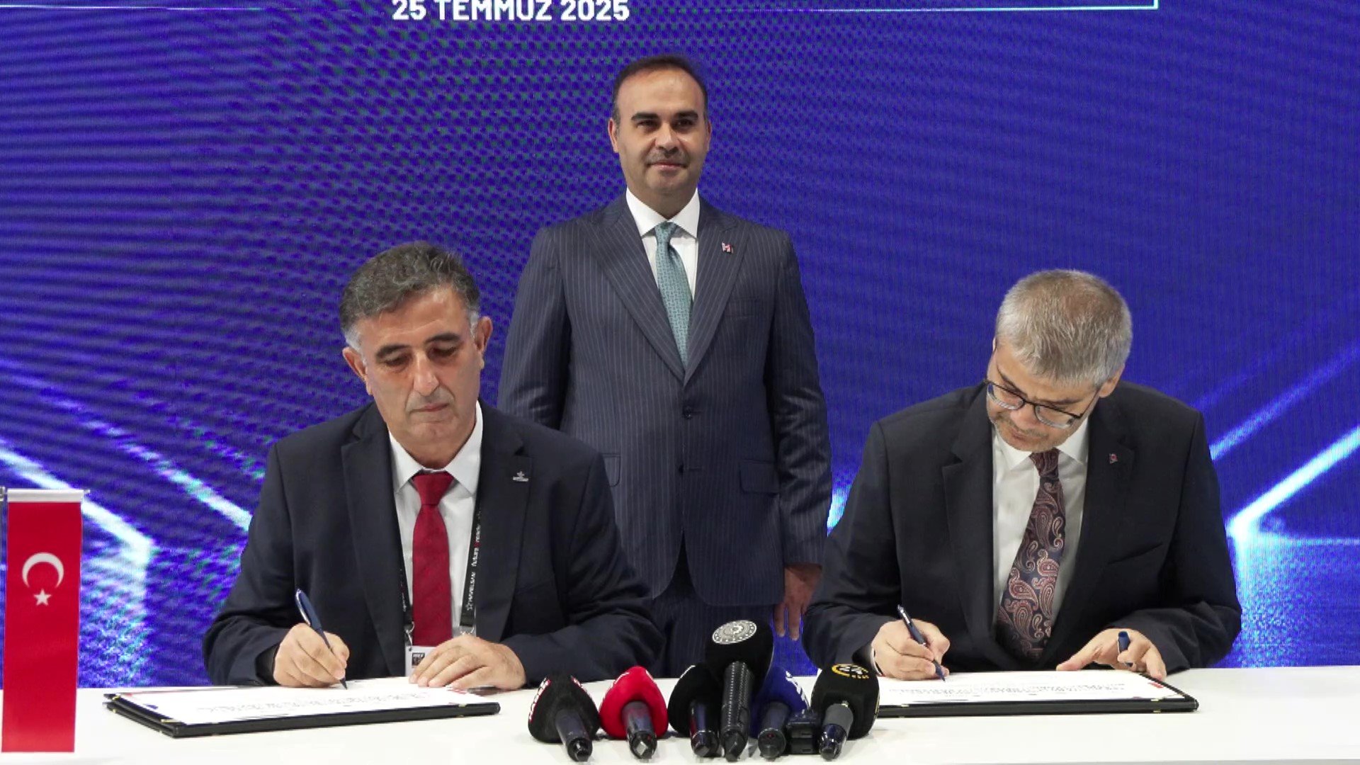 Sanayi ve Teknoloji Bakanı Mehmet Fatih Kacır IDEF 2025
