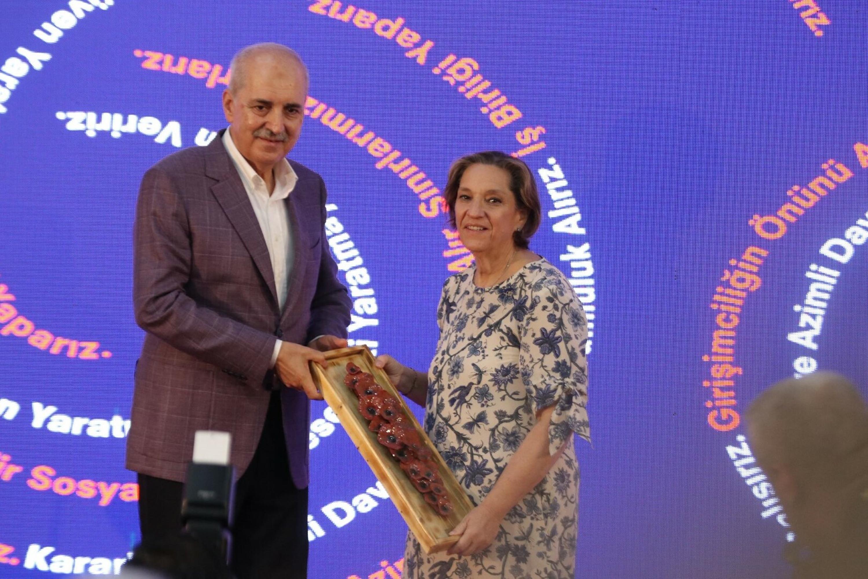 Numan Kurtulmuş