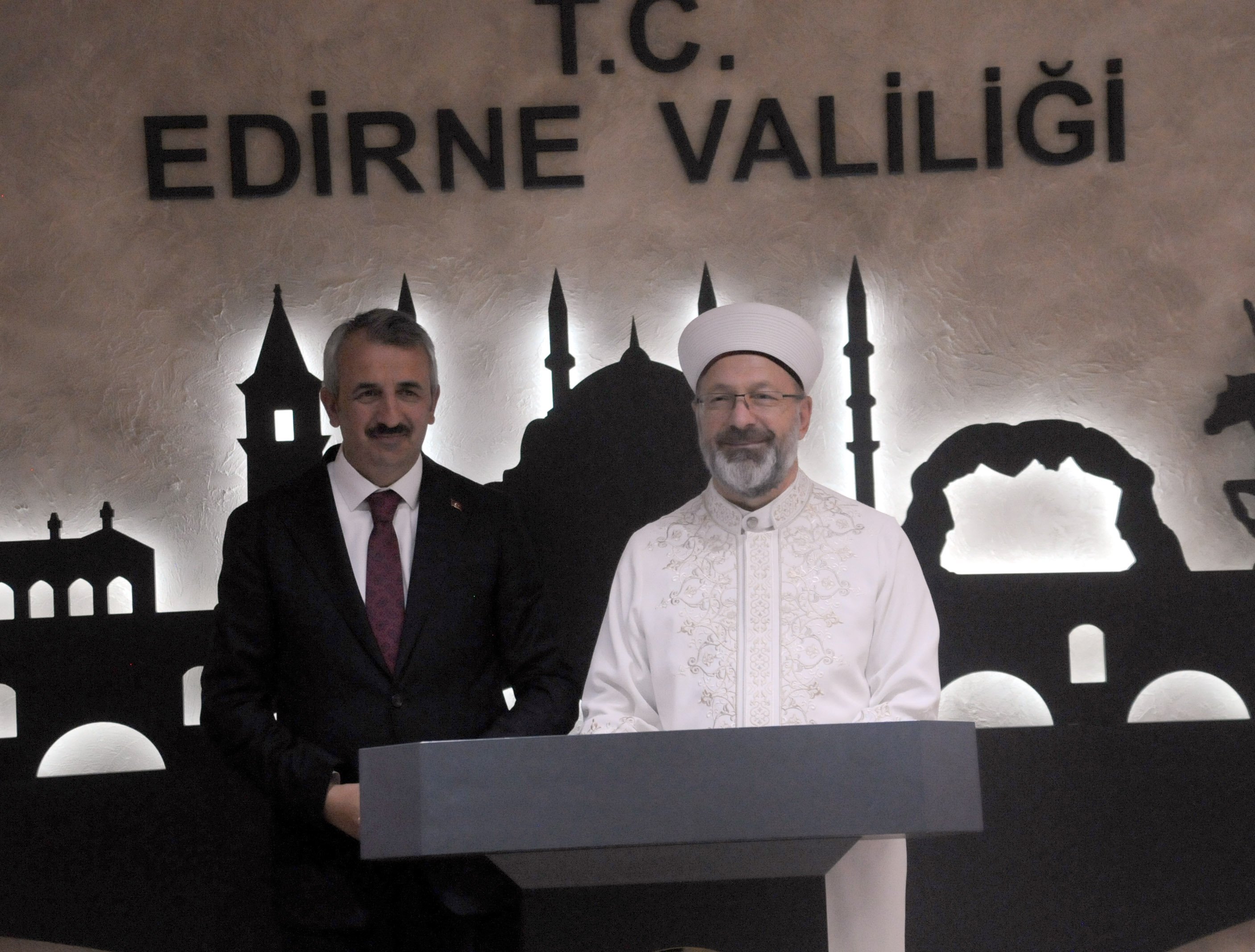 Ali Erbaş konuşma yaparken