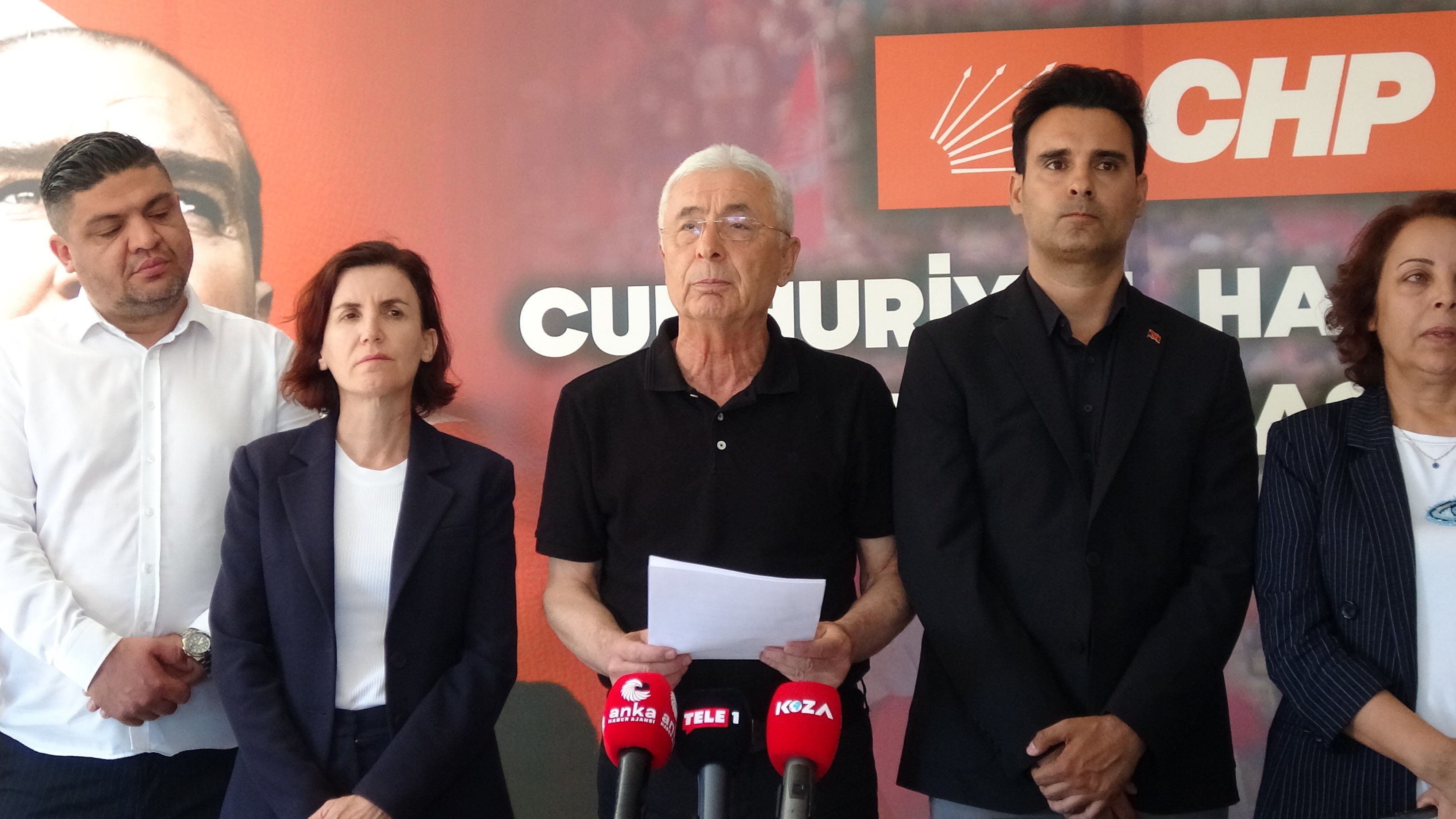 CHP Antalya İl Başkanı Nail Kamacı basın toplantısı
