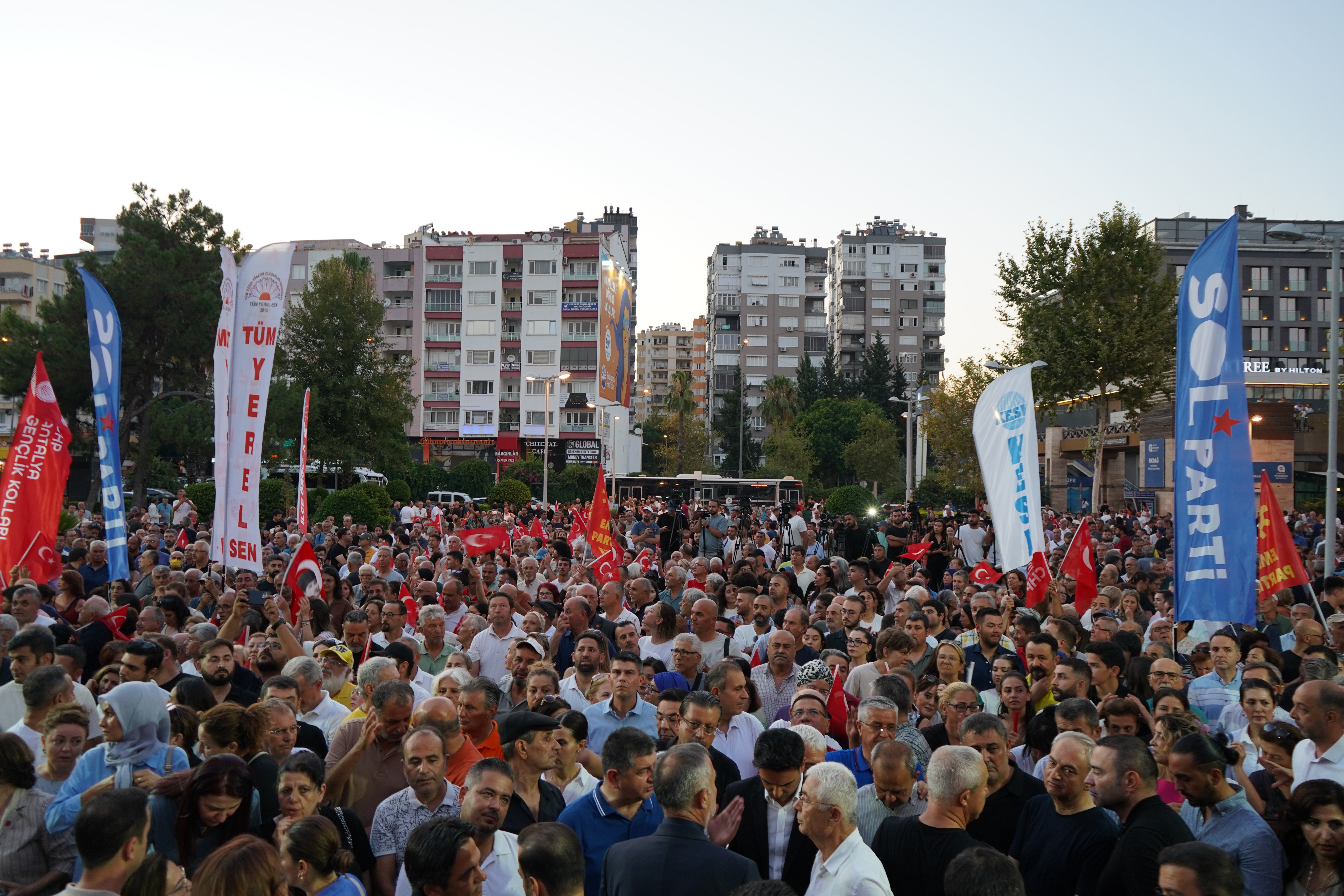 Muhittin Böcek posterleri