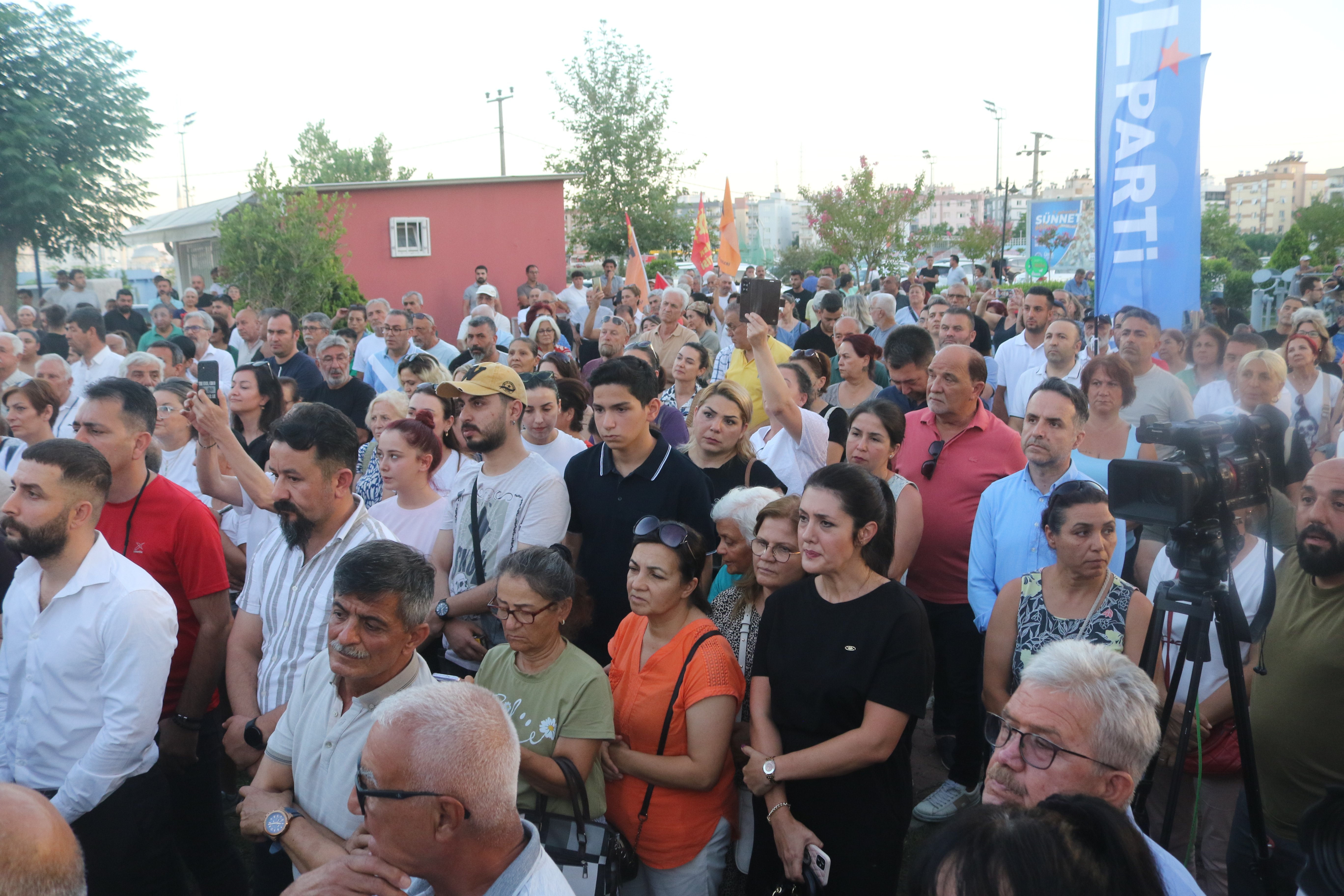 CHP Antalya İl Başkanlığı Muhittin Böcek Gözaltı