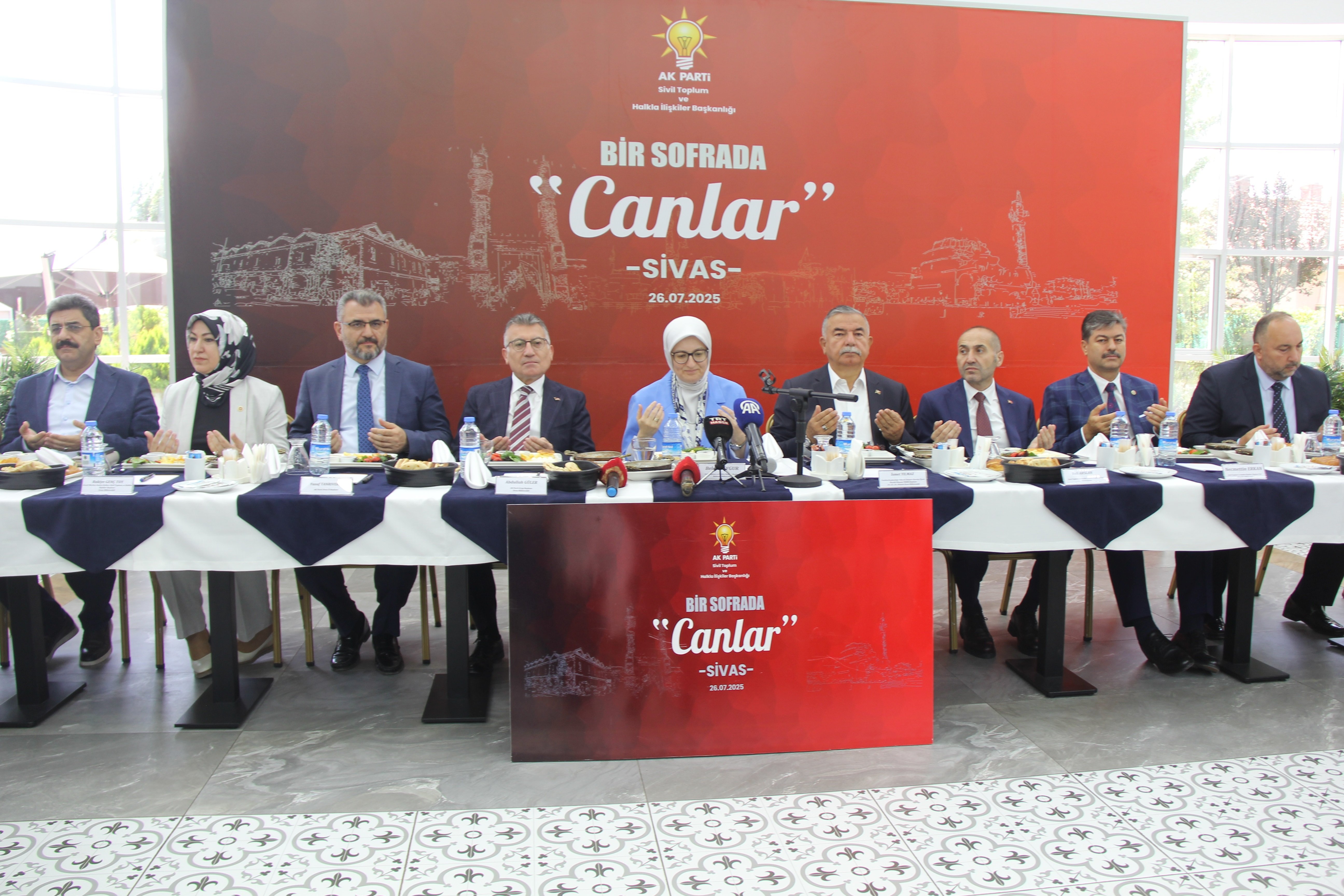 AK Parti Belgin Uygur Sivas