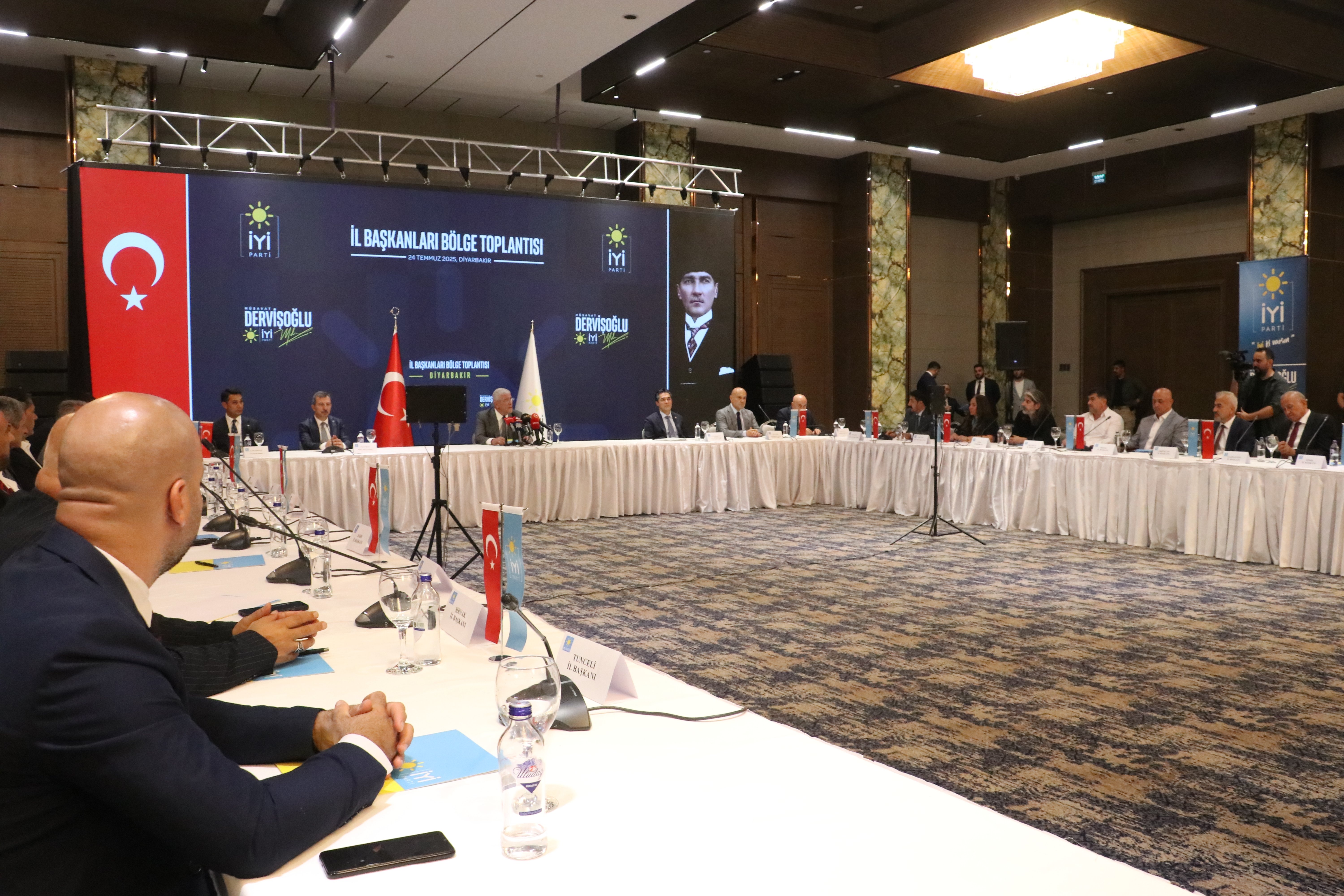 İYİ Parti Genel Başkanı Müsavat Dervişoğlu