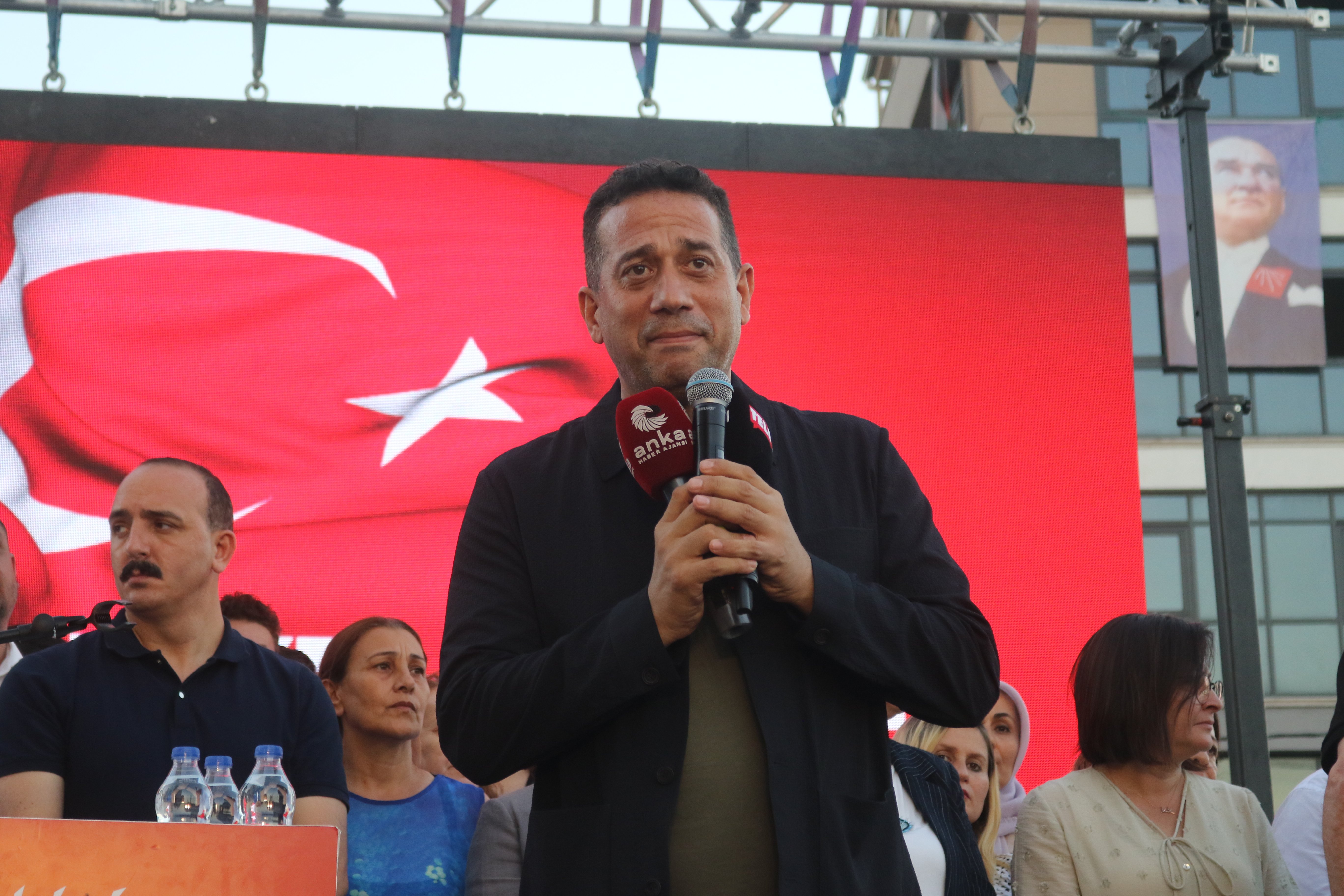 CHP Antalya Muhittin Böcek Gözaltı Protesto
