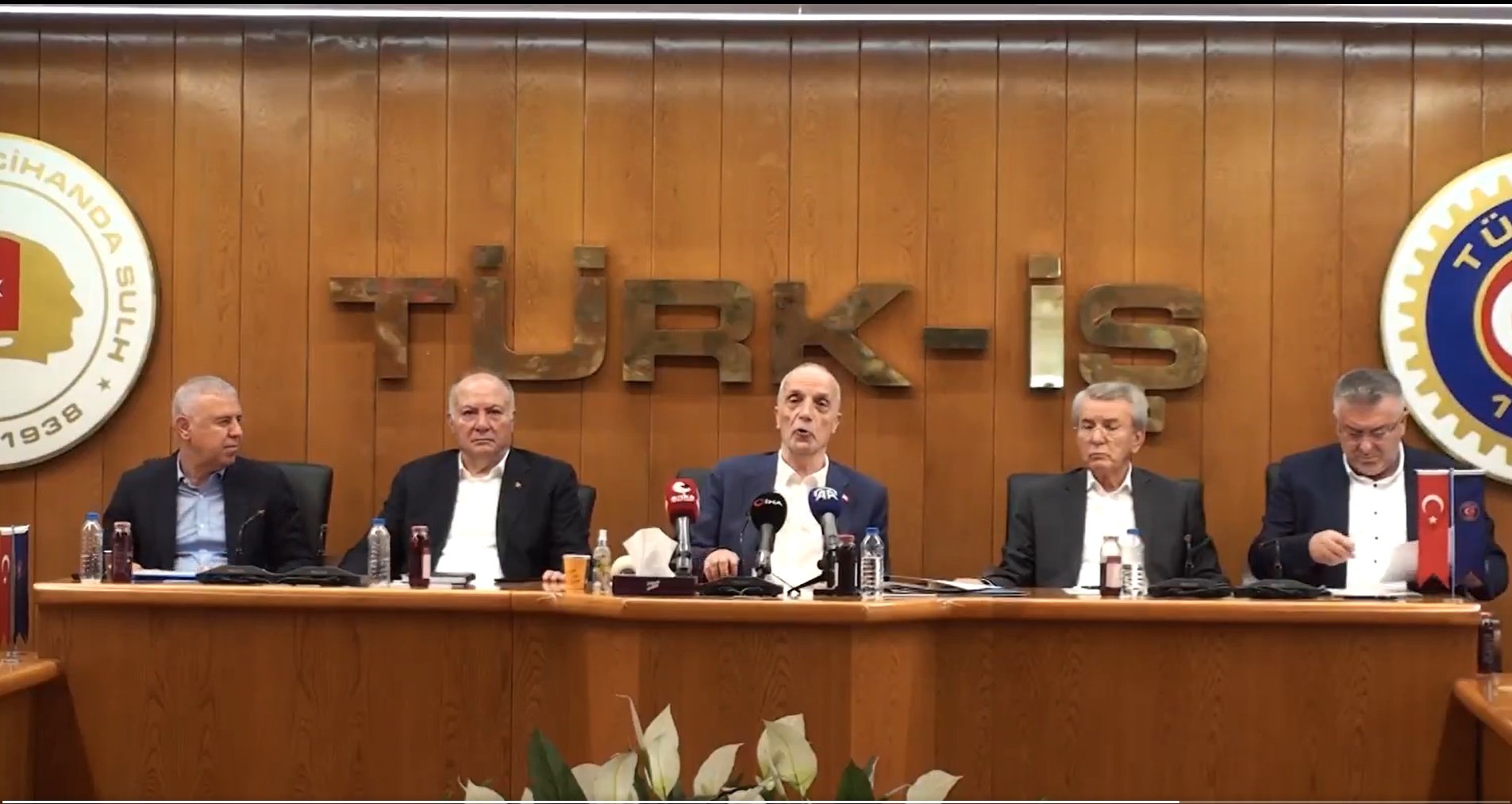 TÜRK-İŞ Grev Kararı