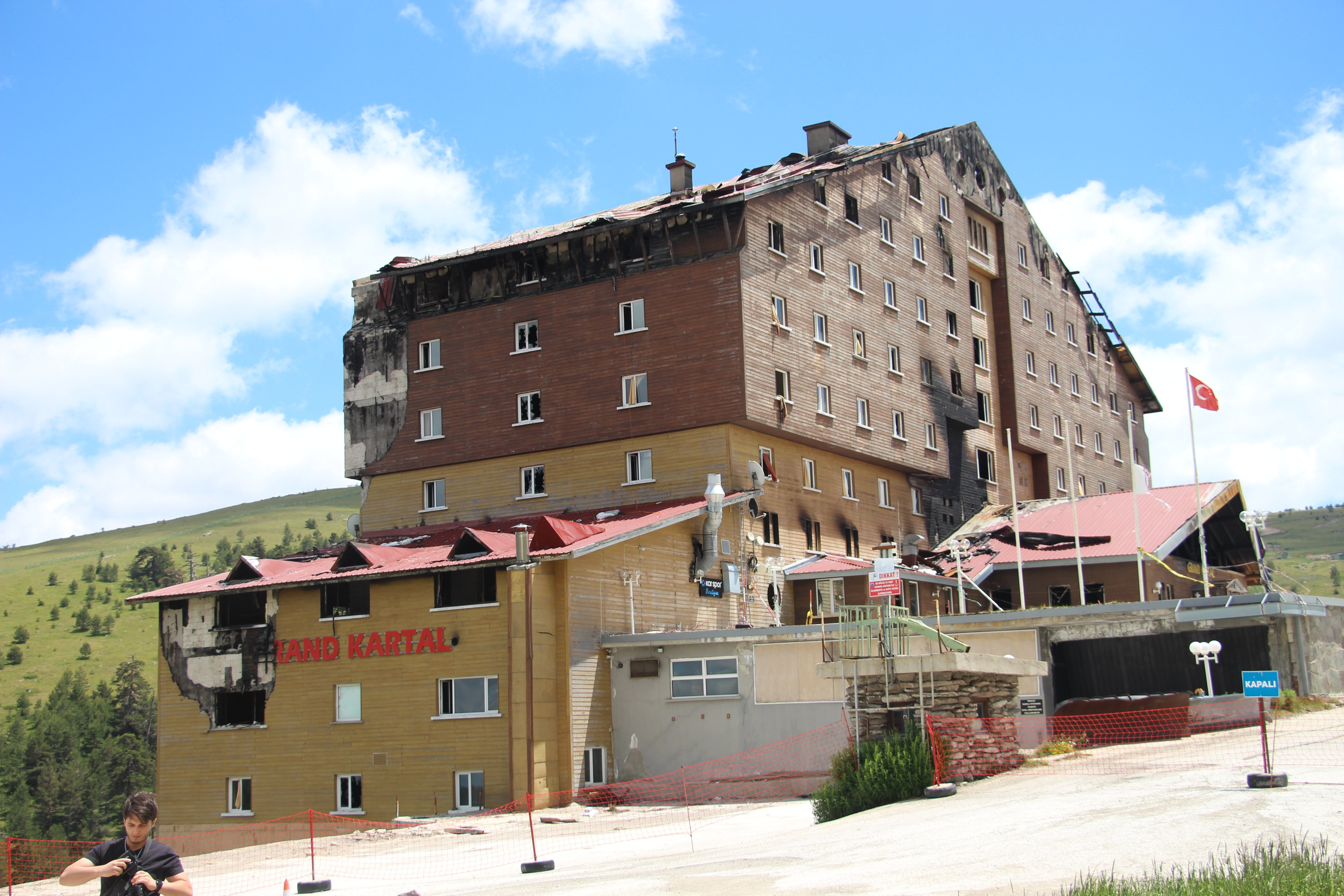 Grand Kartal Otel Yangını