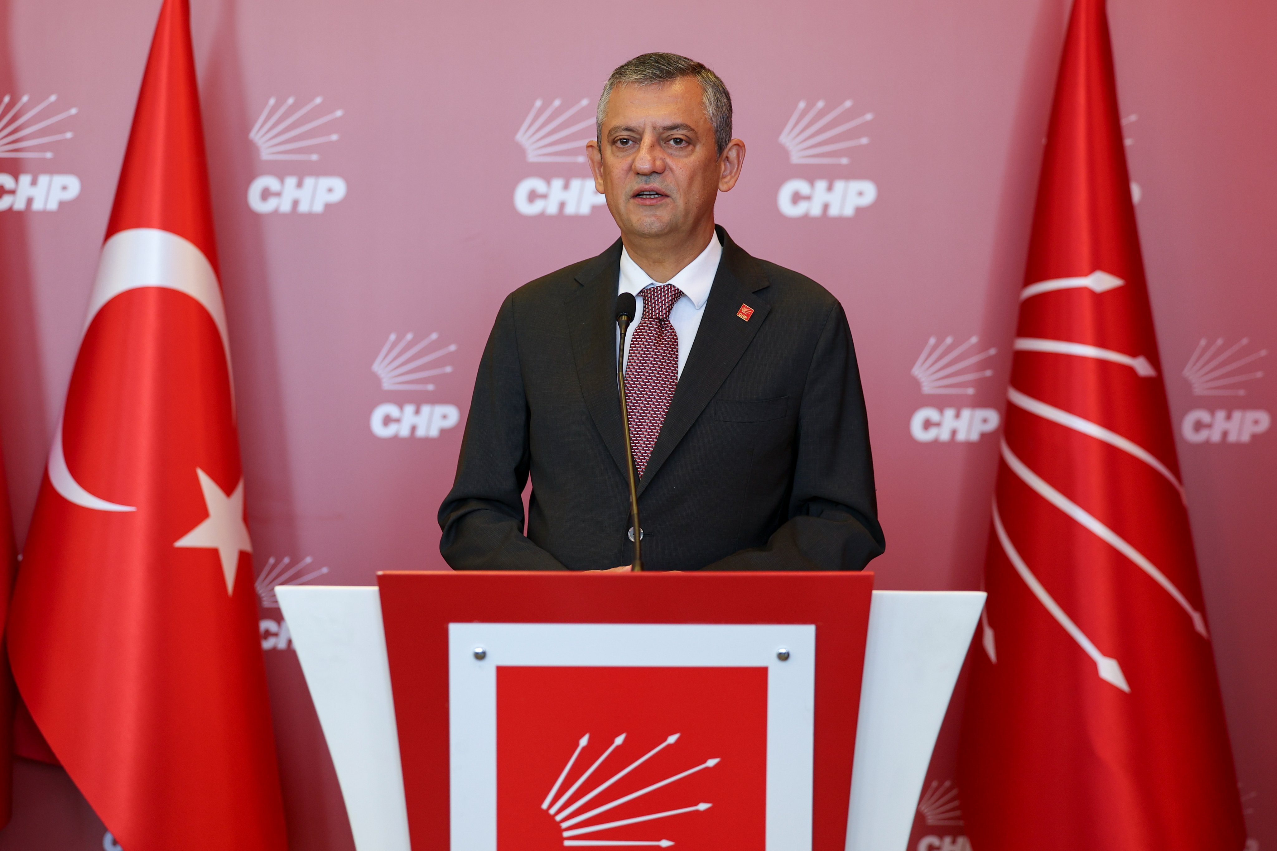 Özgür Özel basın açıklaması