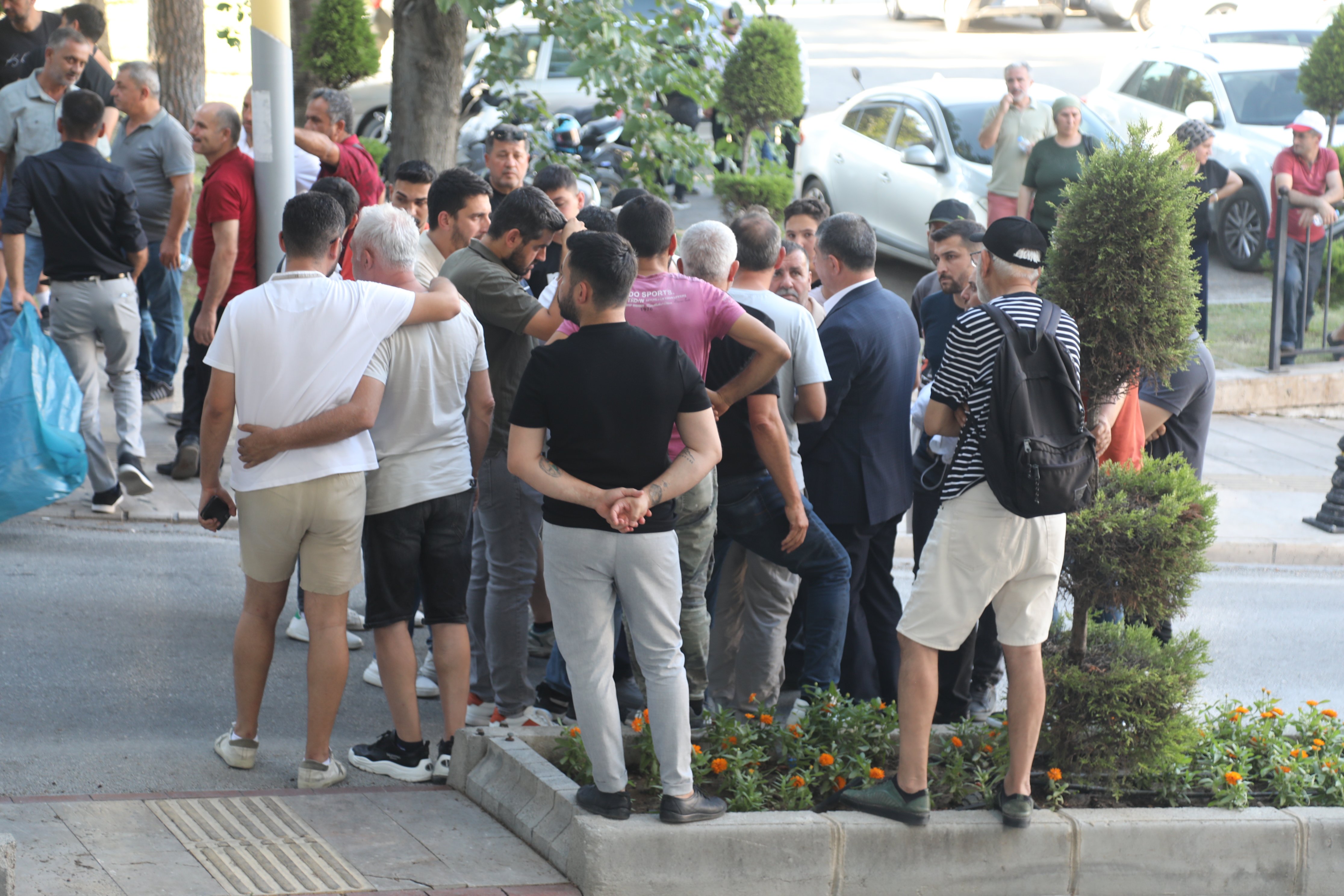 CHP Manavgat Belediye Başkanı Niyazi Nefi Kara