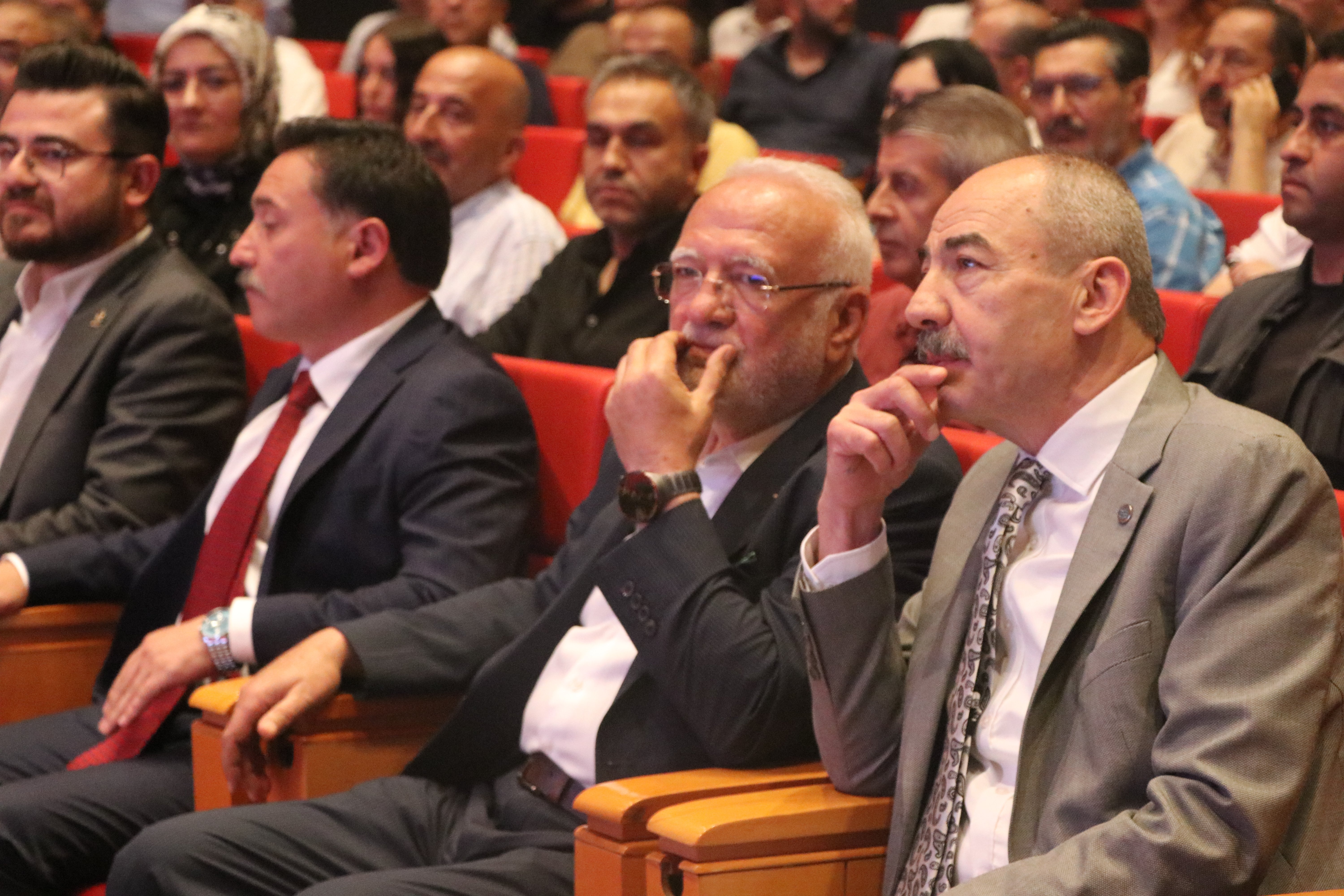 AK Parti Genel Başkanvekili Mustafa Elitaş