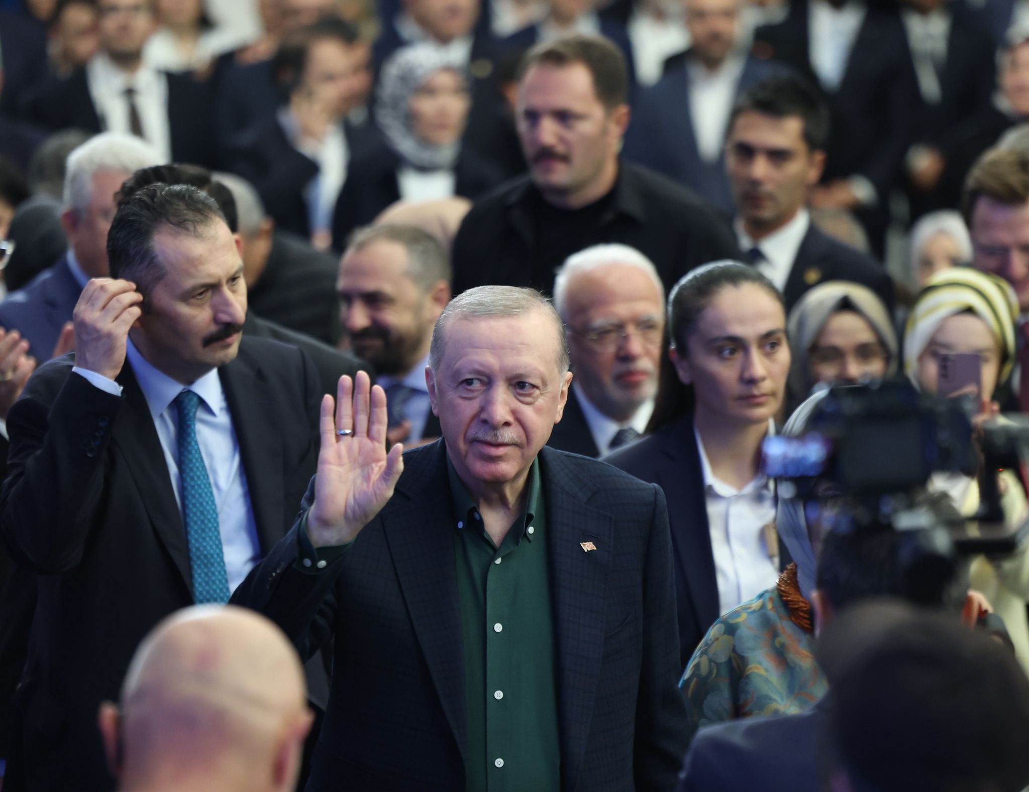 Cumhurbaşkanı Erdoğan konuşma yapıyor