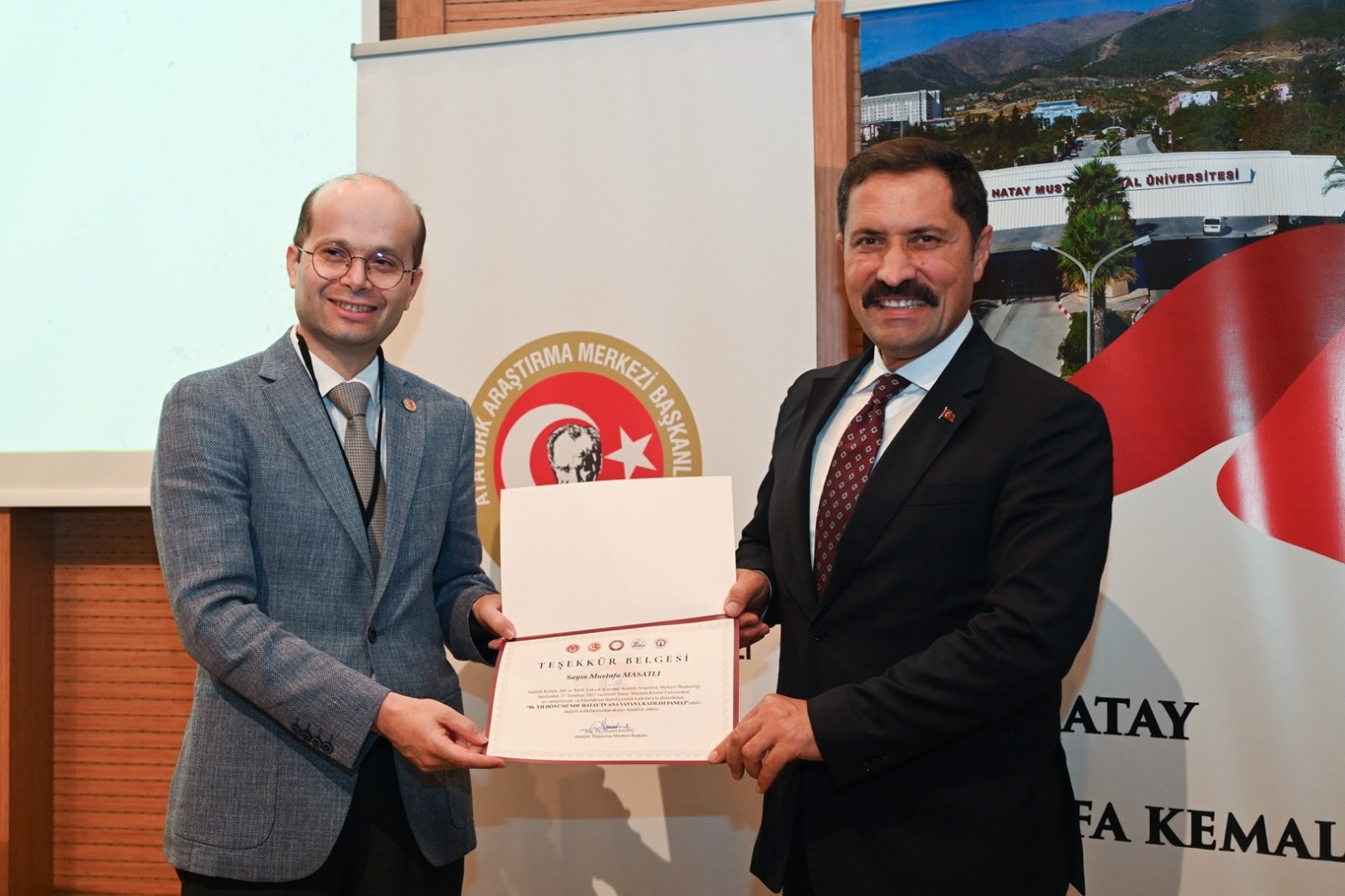 Atatürk Araştırma Merkezi Başkanı Doç. Dr. Ahmet Kılınç