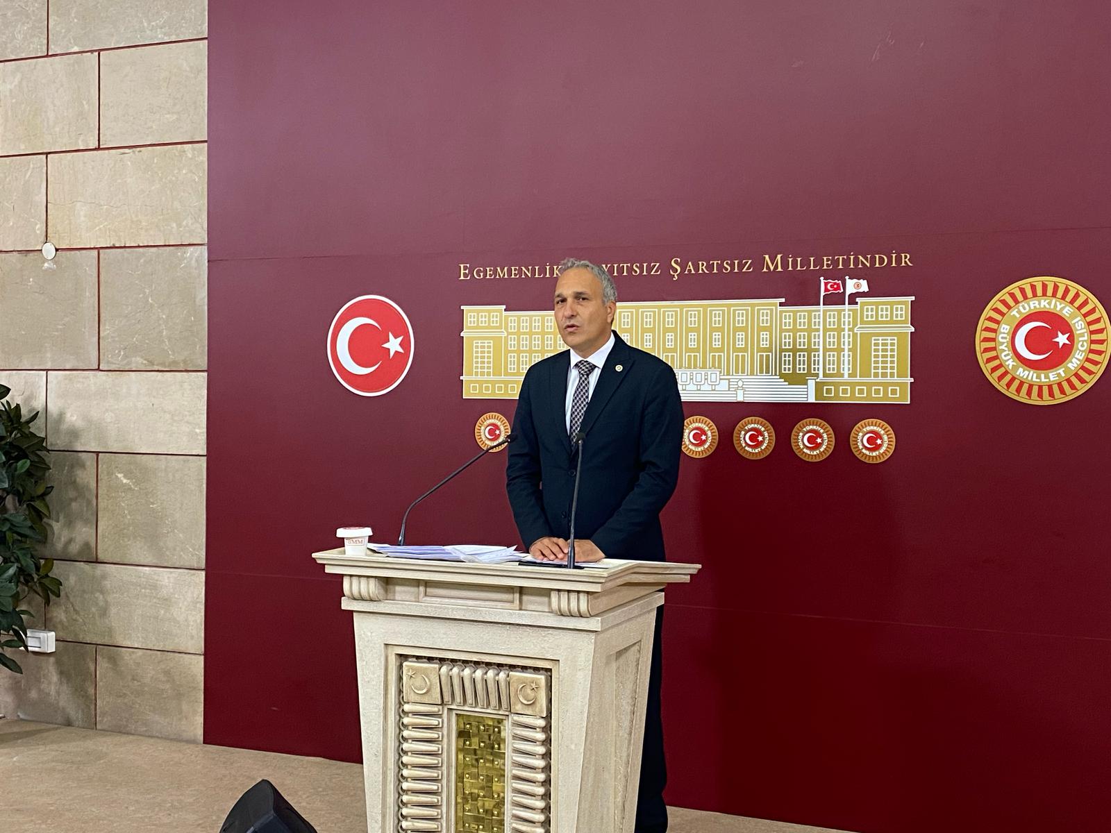 CHP Genel Başkan Yardımcısı Suat Özçağdaş