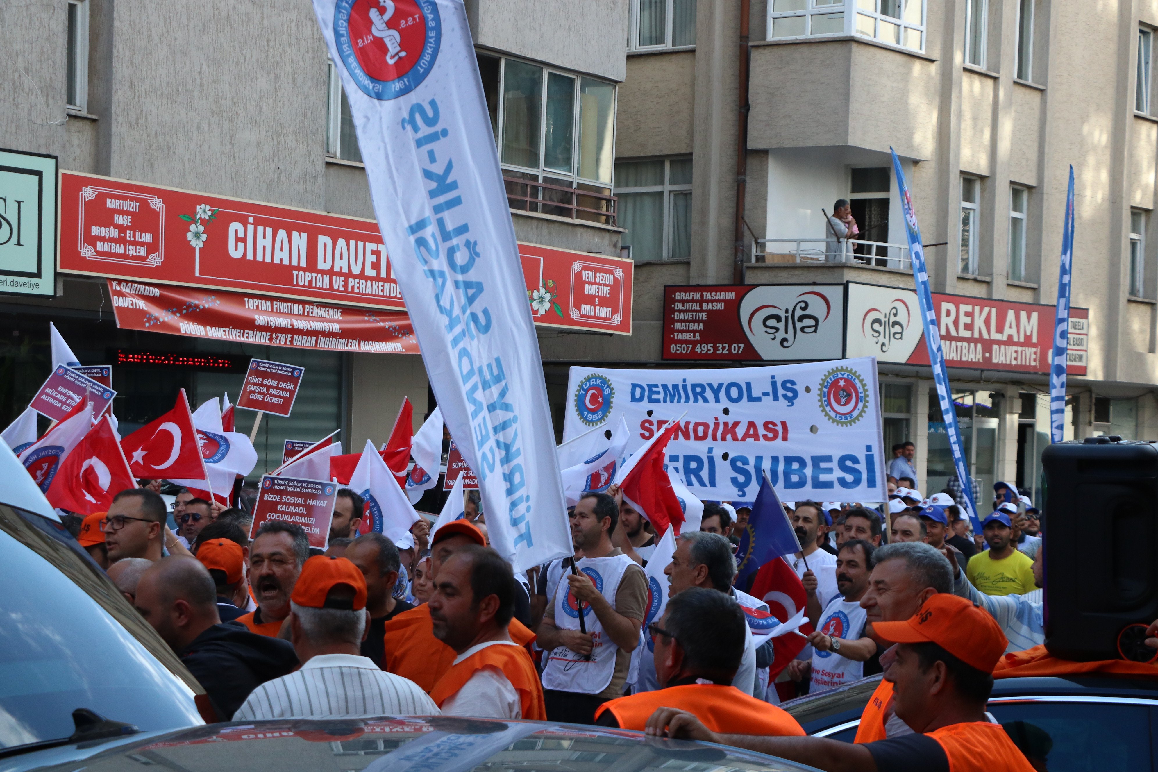 Kayseri kamu işçileri tabutlu eylem