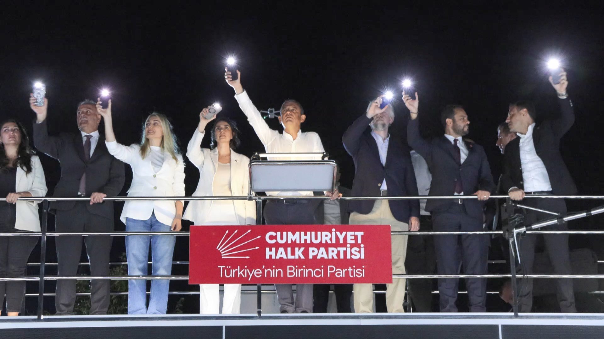 Özgür Özel CHP Miting