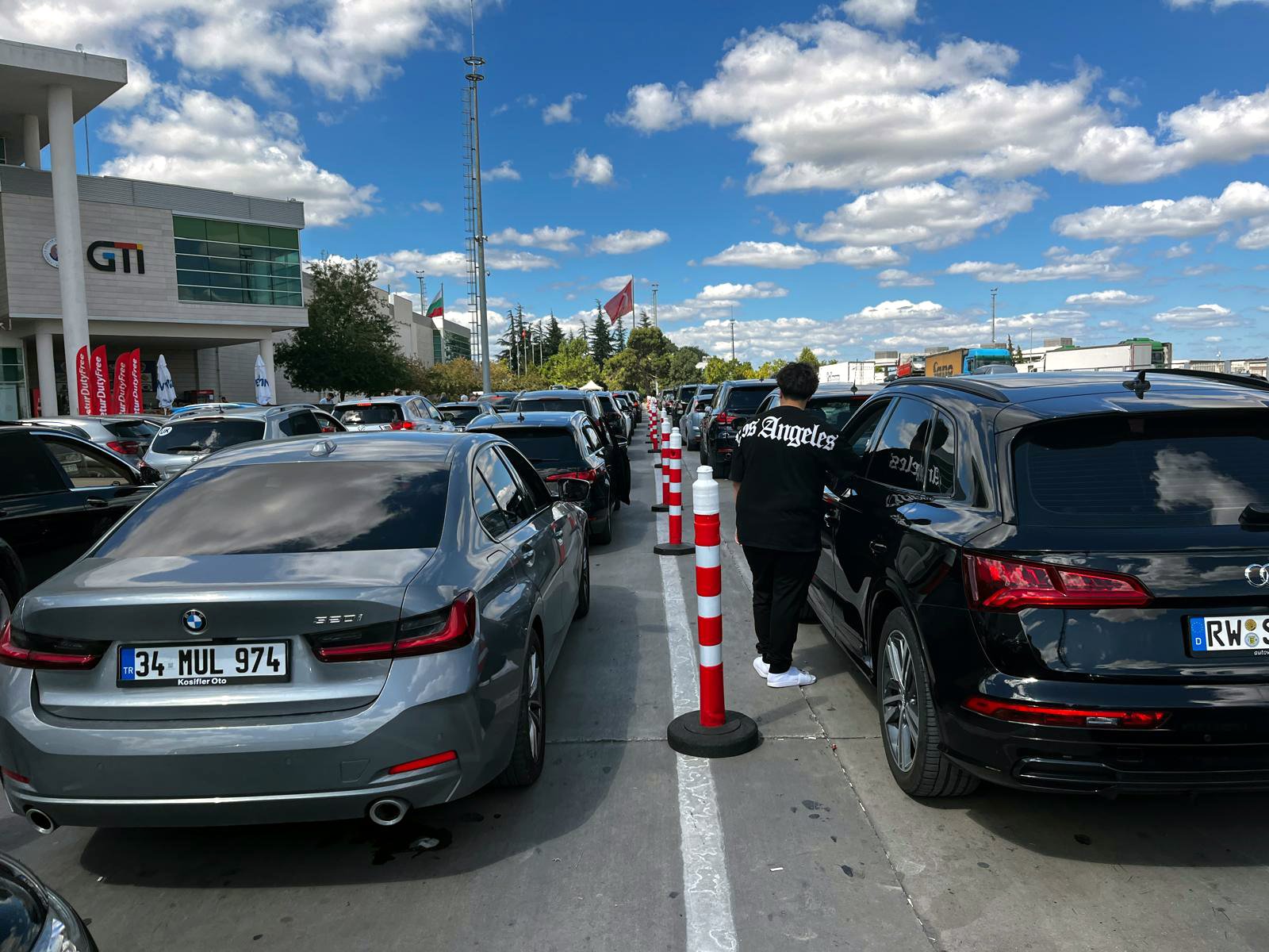 Kapıkule Sınır Kapısı gurbetçi yoğunluğu