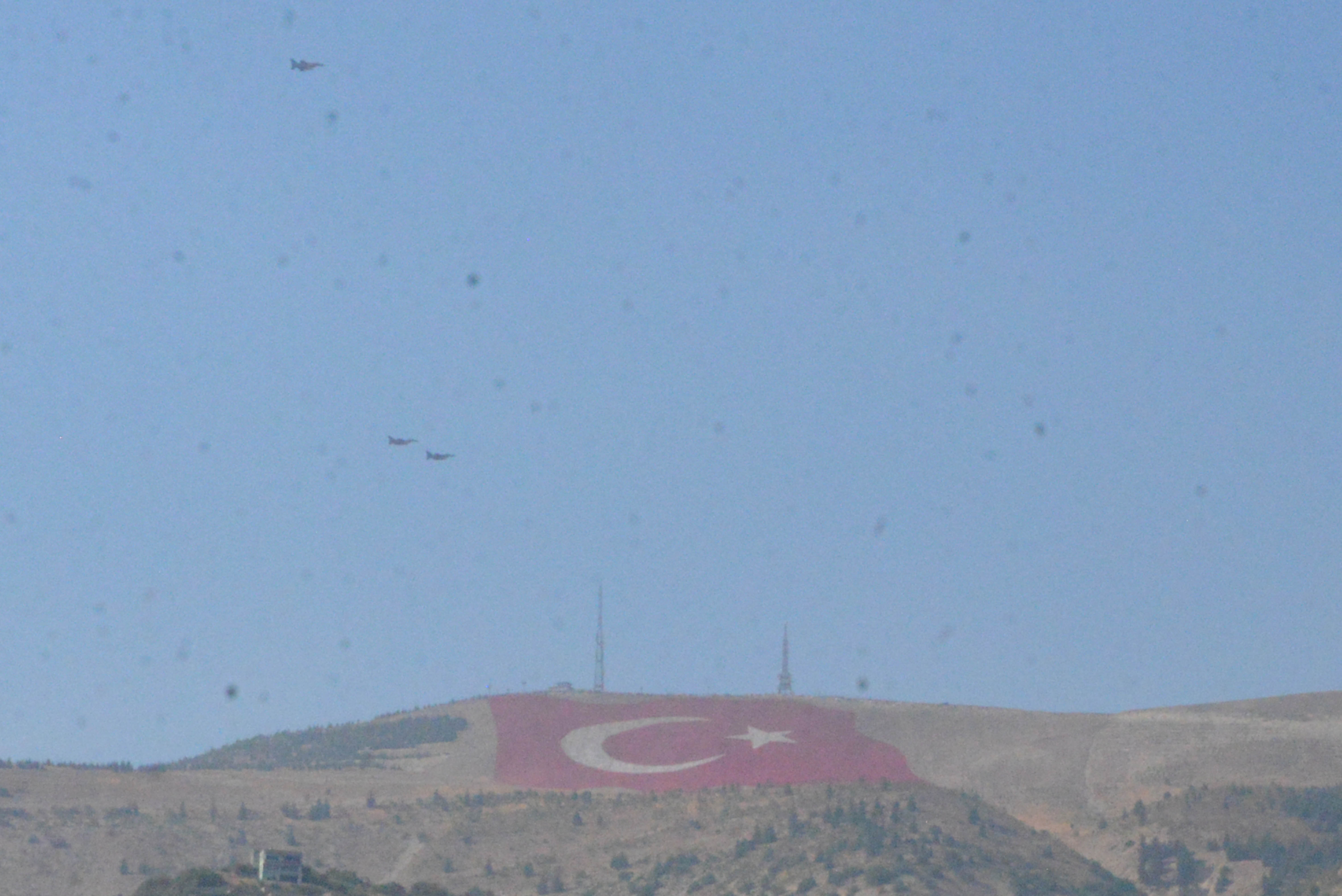 F-16 uçuş gösterisi