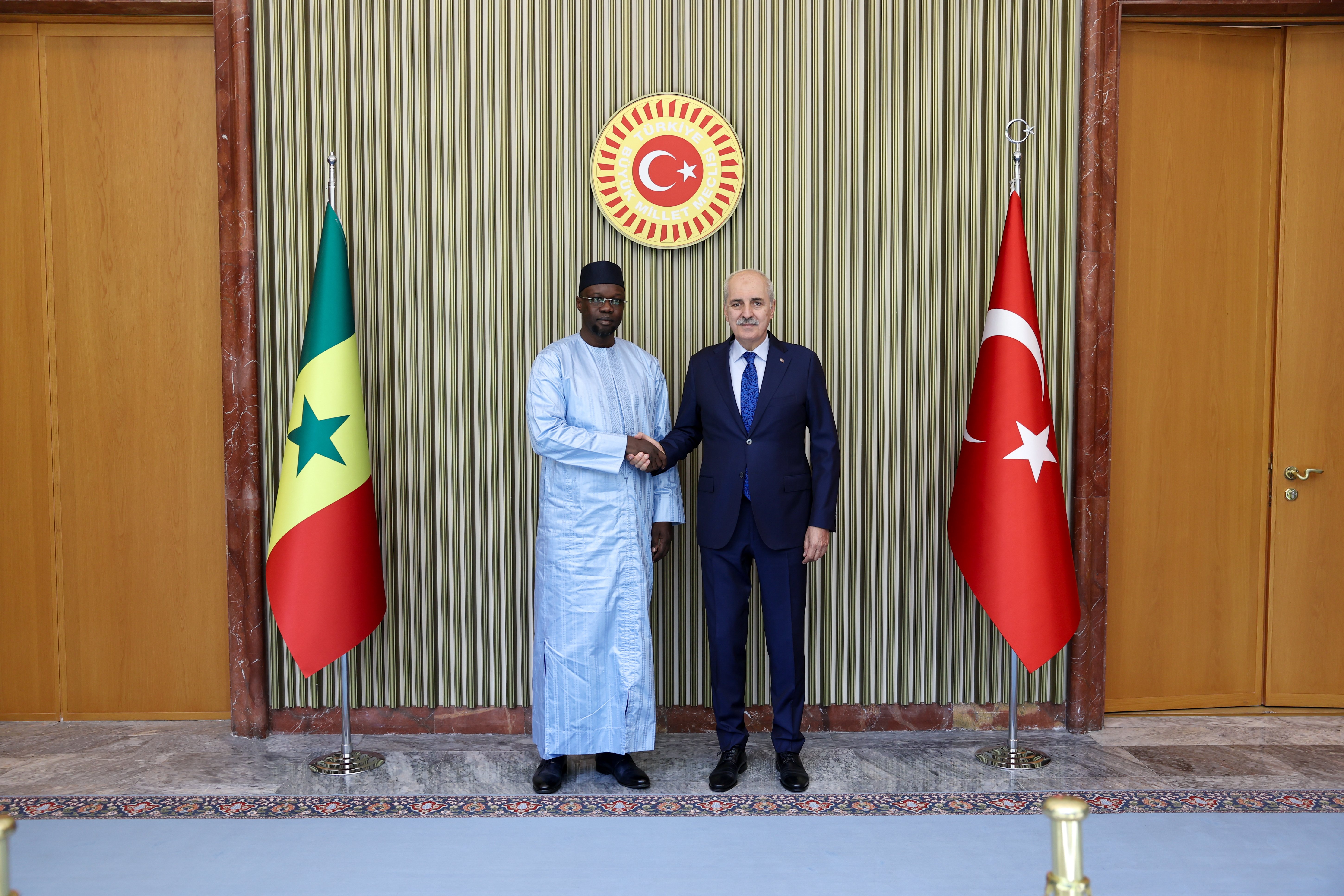 TBMM Başkanı Kurtulmuş Senegal Başbakanı Sonko ile görüşüyor
