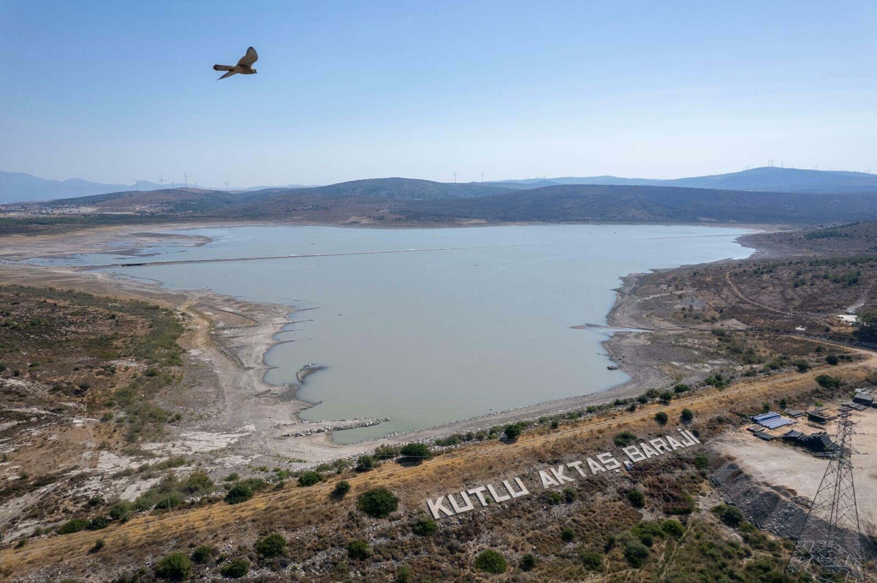 Çeşme su kesintisi sona erdi