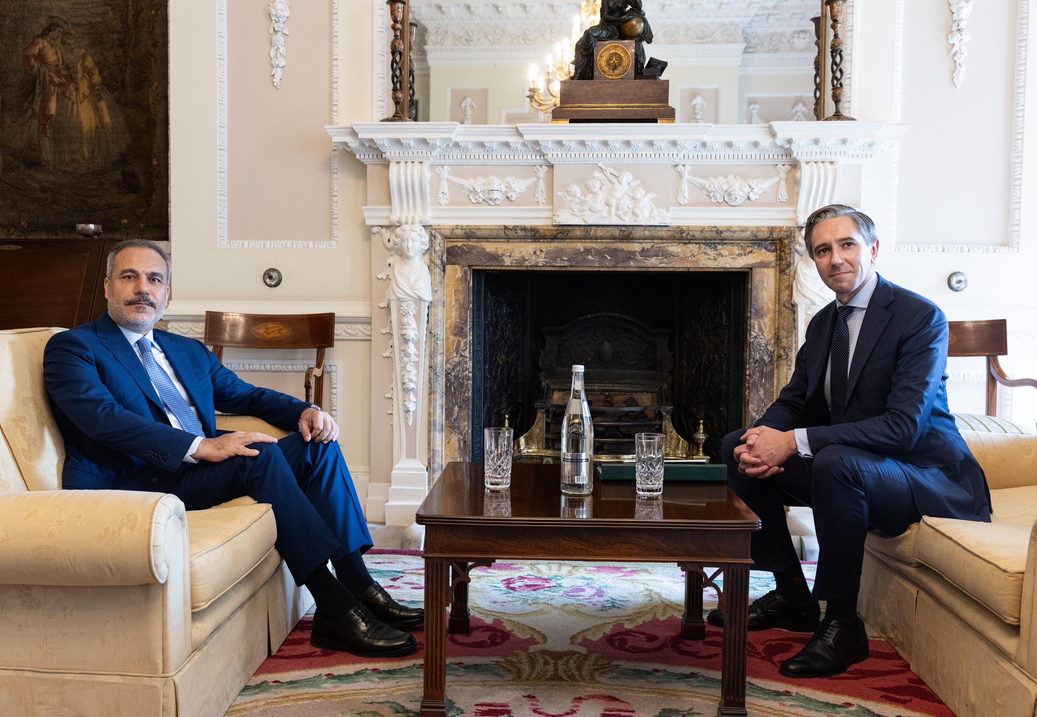 Hakan Fidan Simon Harris görüşmesi