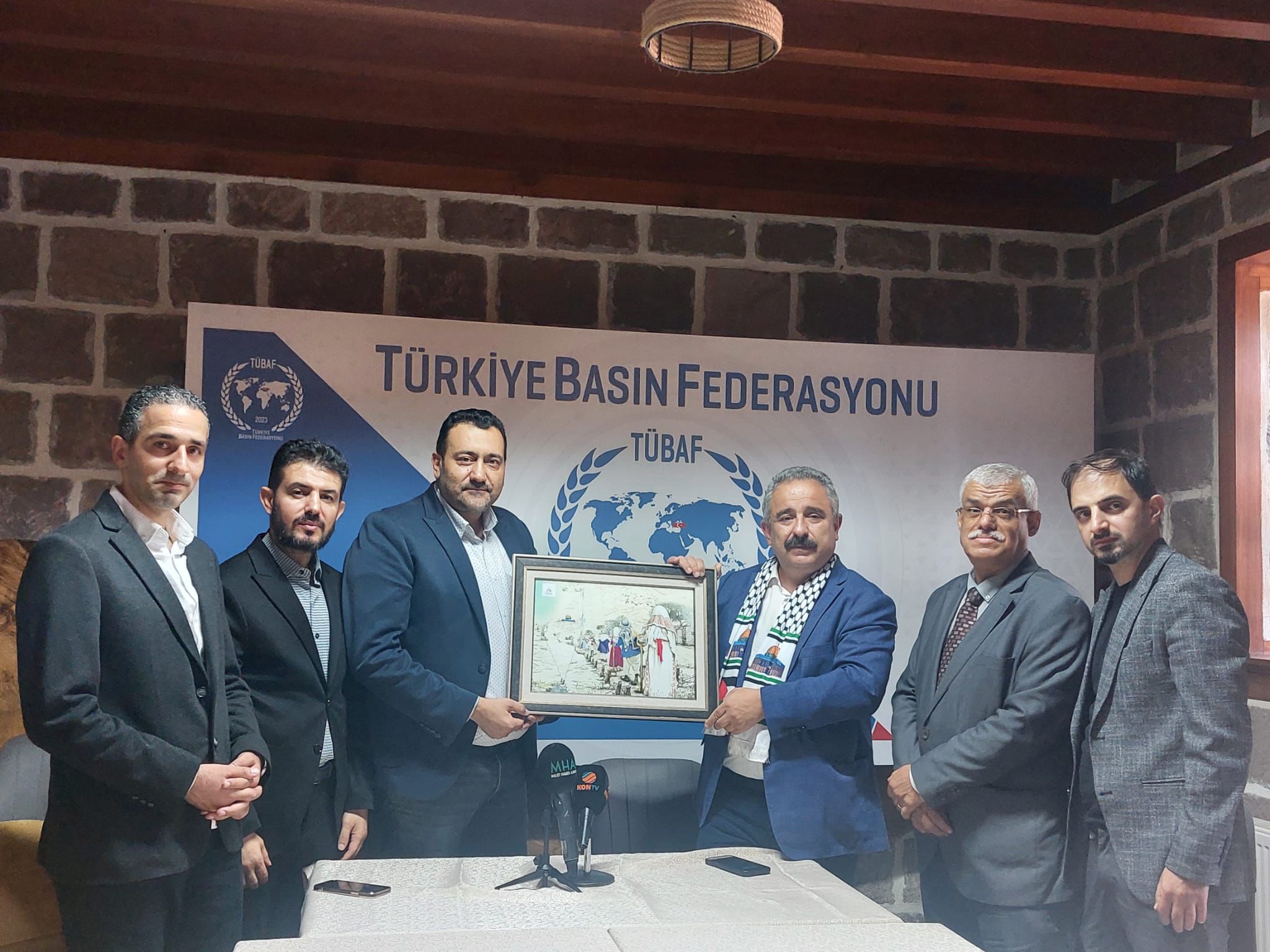 Türkiye Basın Federasyonu Filistinli Gazeteciler