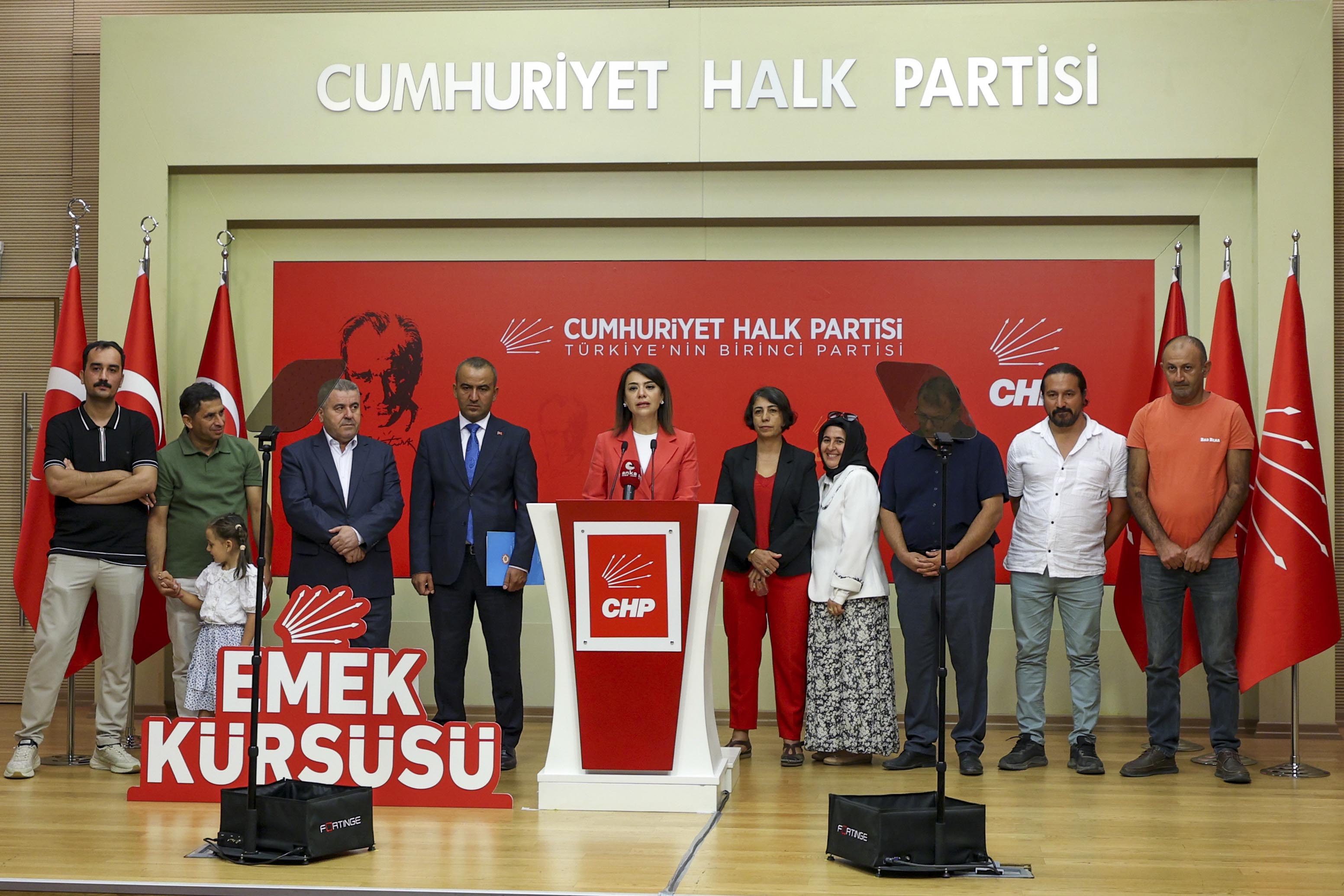 CHP Gamze Taşcıer Emek Kürsüsü