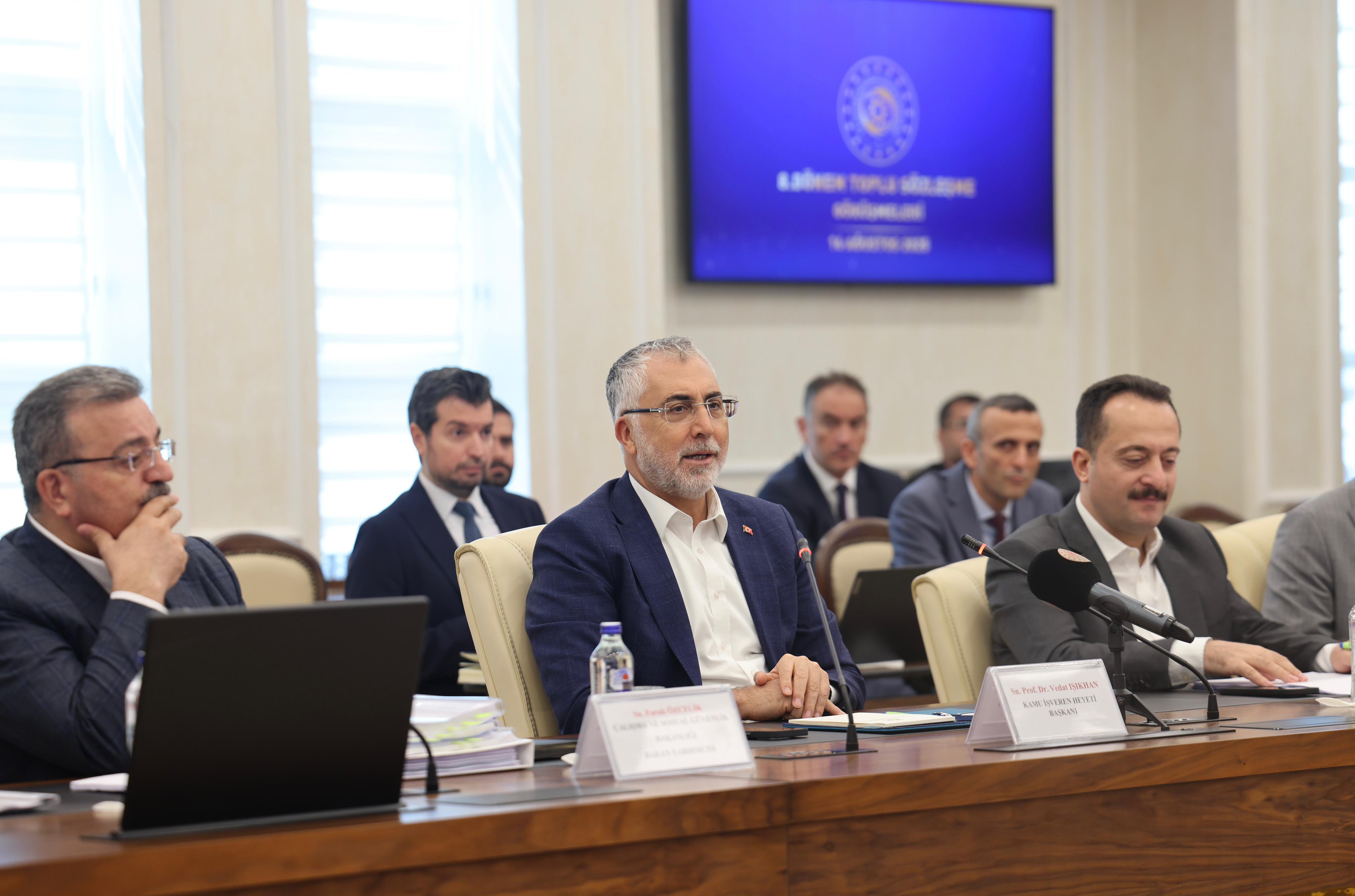 Bakan Vedat Işıkhan Toplu Sözleşme Görüşmeleri