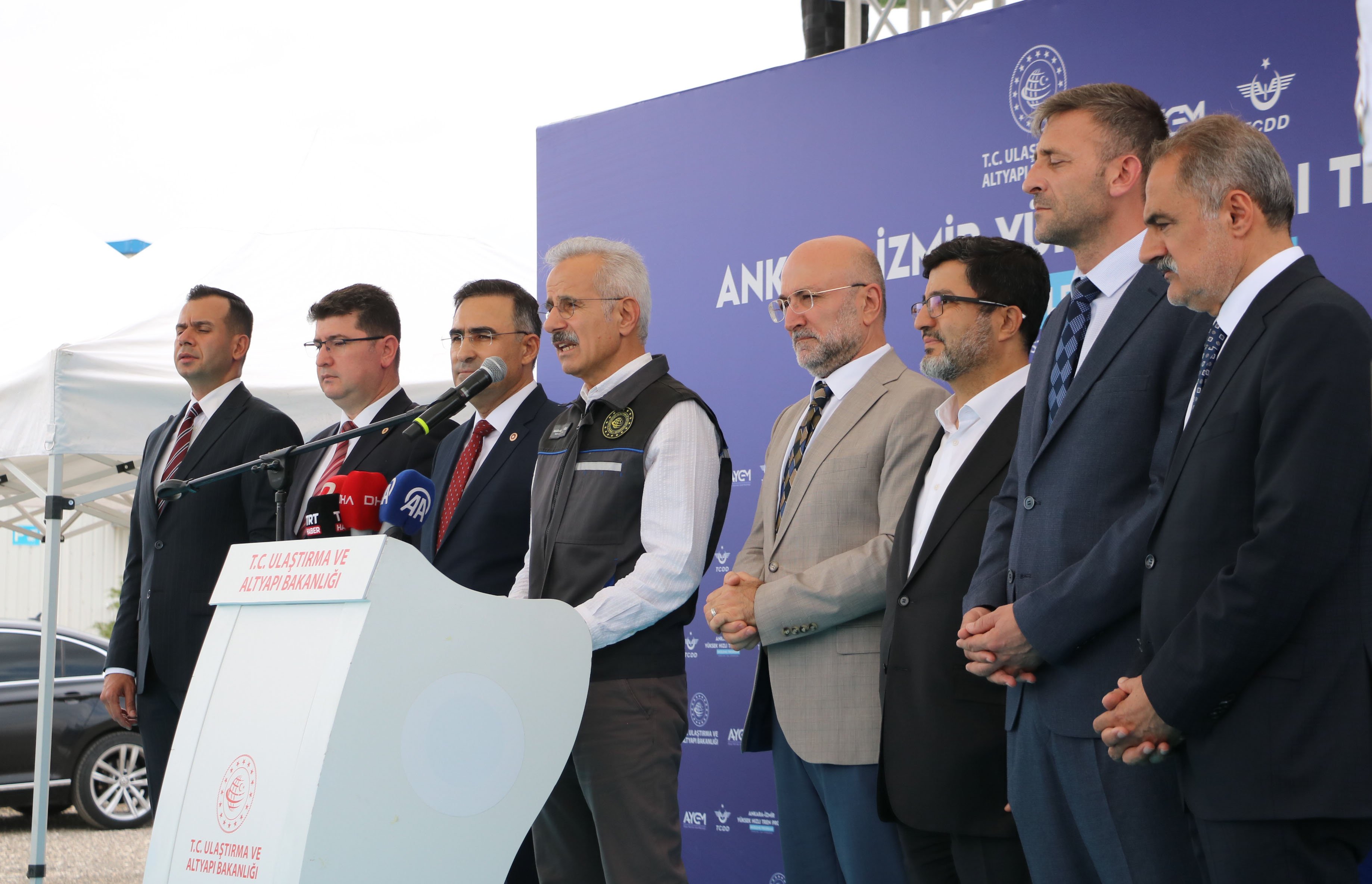 Bakan Uraloğlu Ankara-İzmir YHT incelemesi