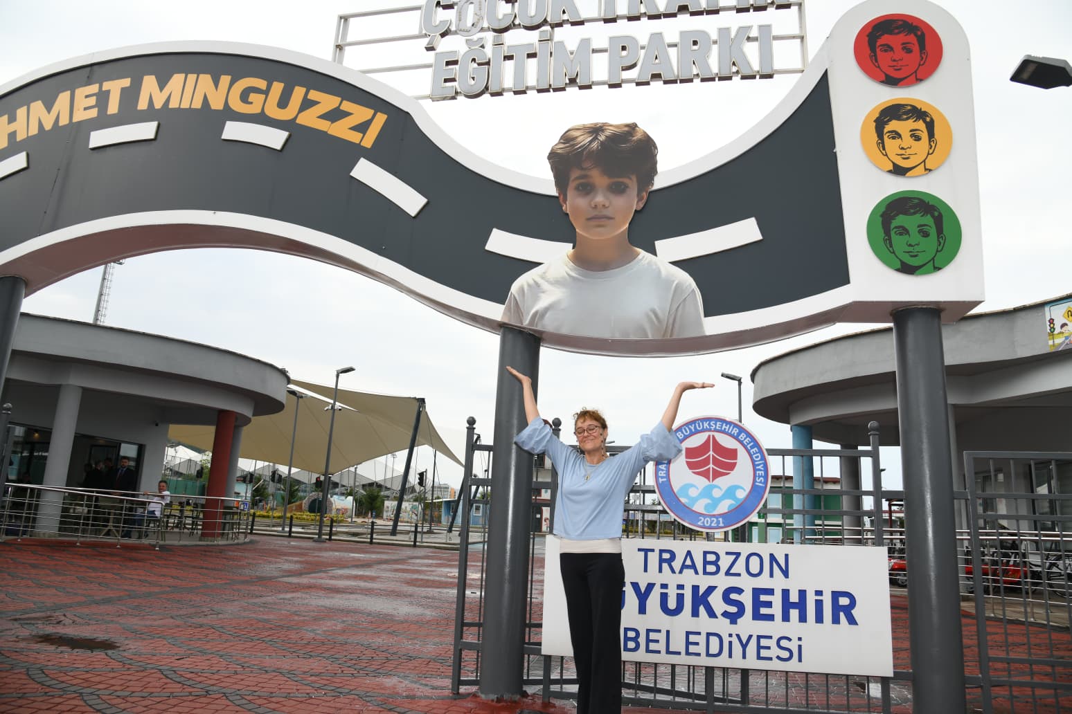 Ahmet Metin Genç ve Minguzzi Ailesi