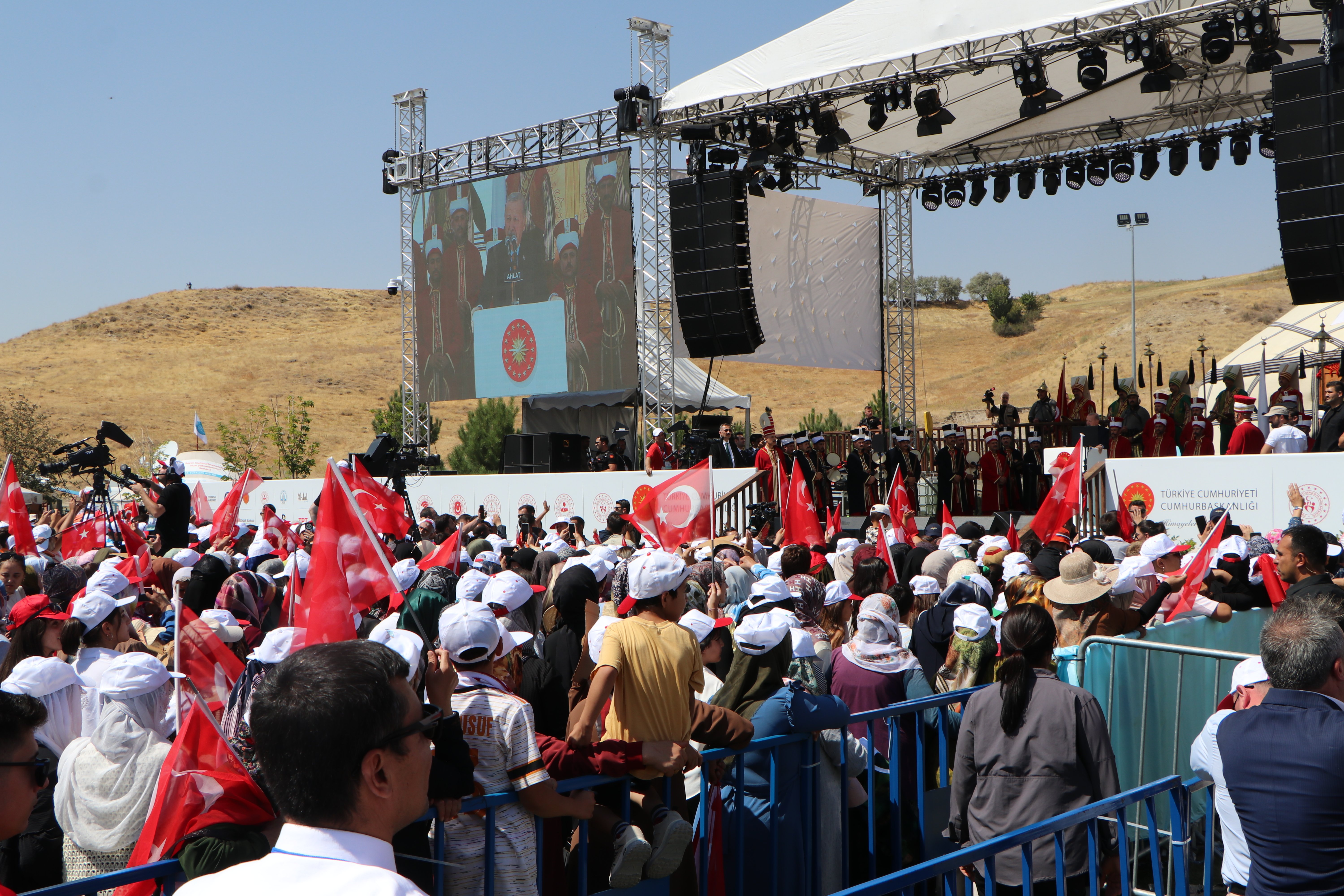Cumhurbaşkanı Erdoğan Ahlat
