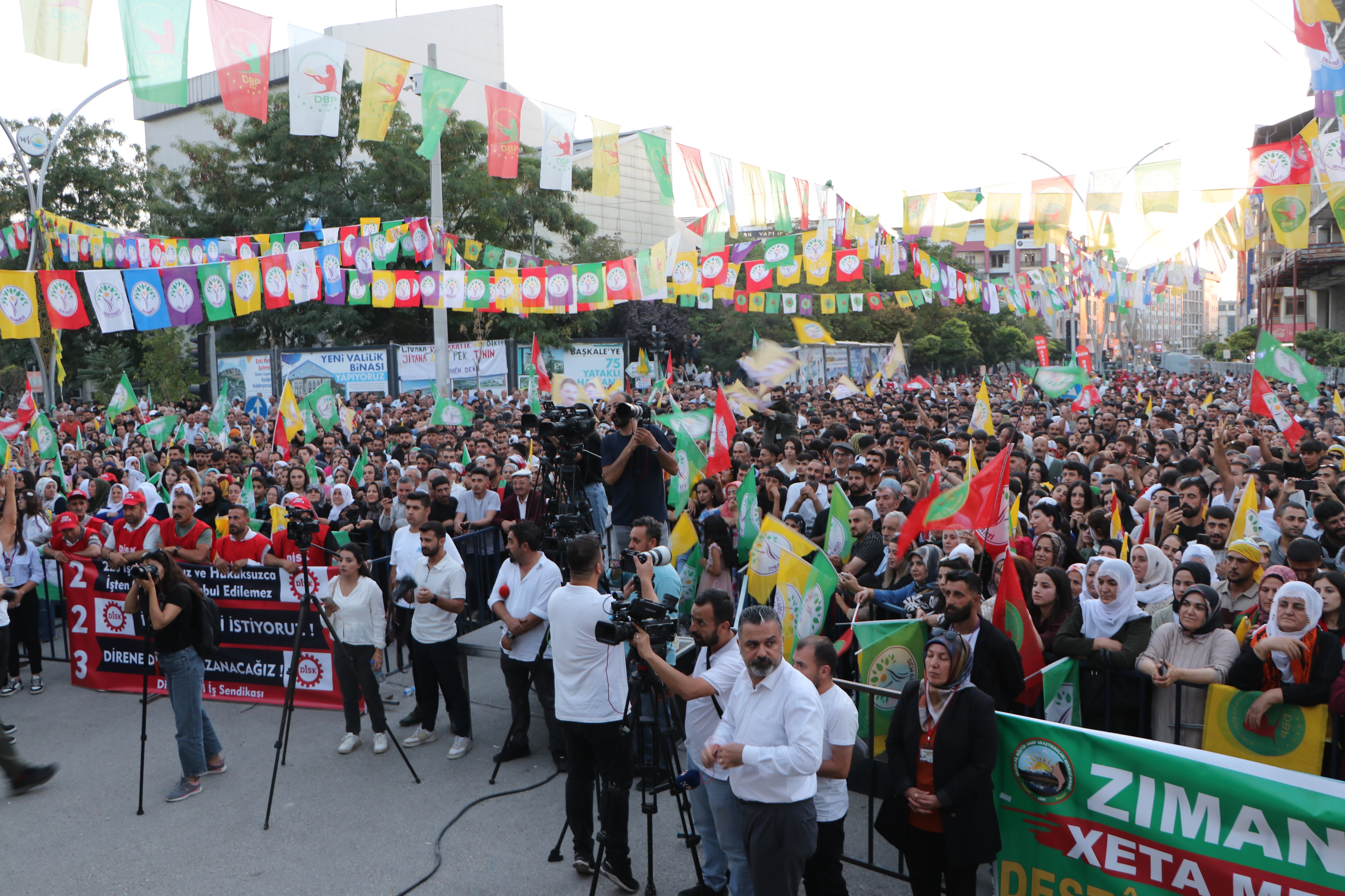 Tuncer Bakırhan DEM Parti Barış Mitingi