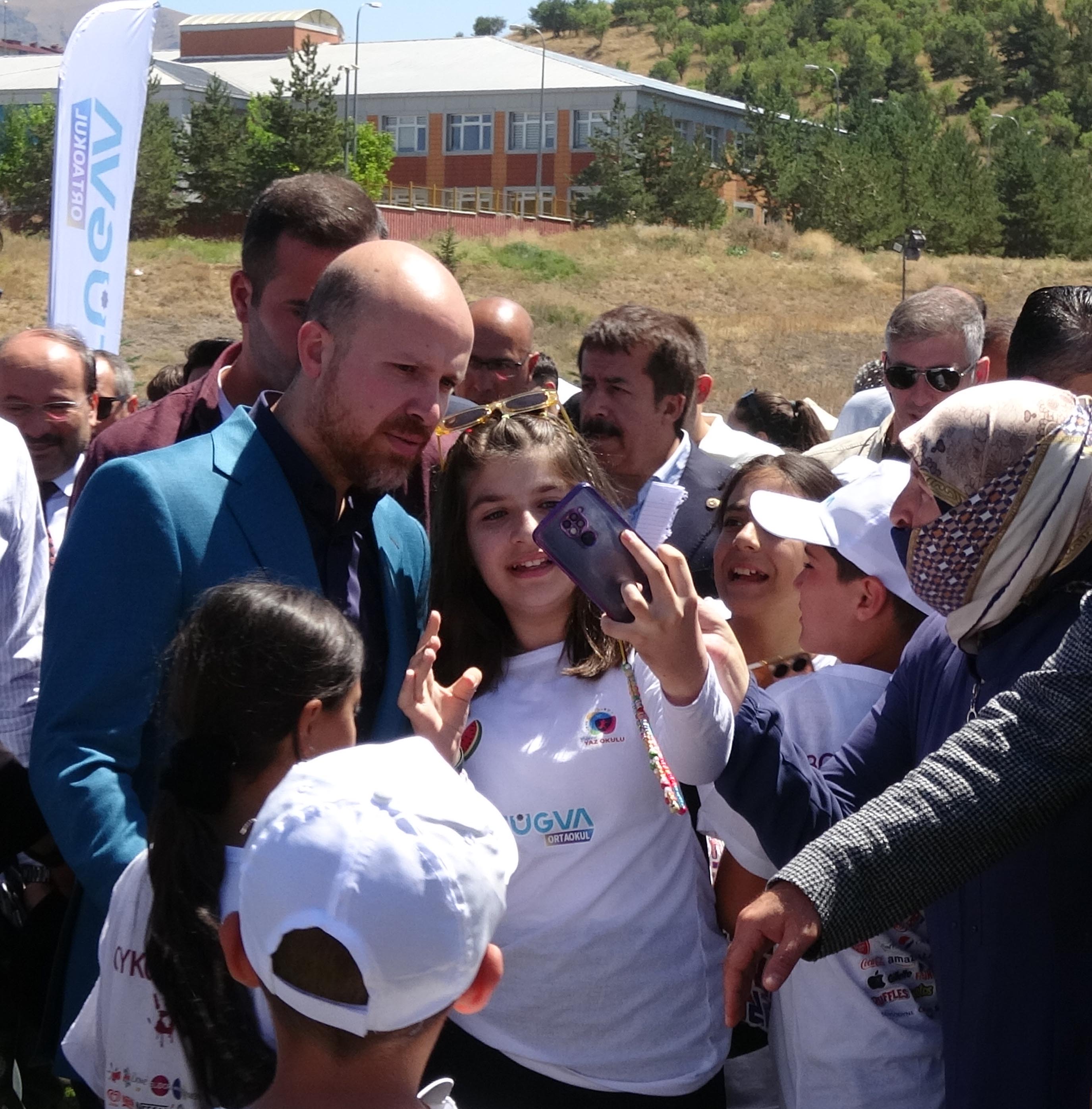 Bilal Erdoğan ve Katılımcılar