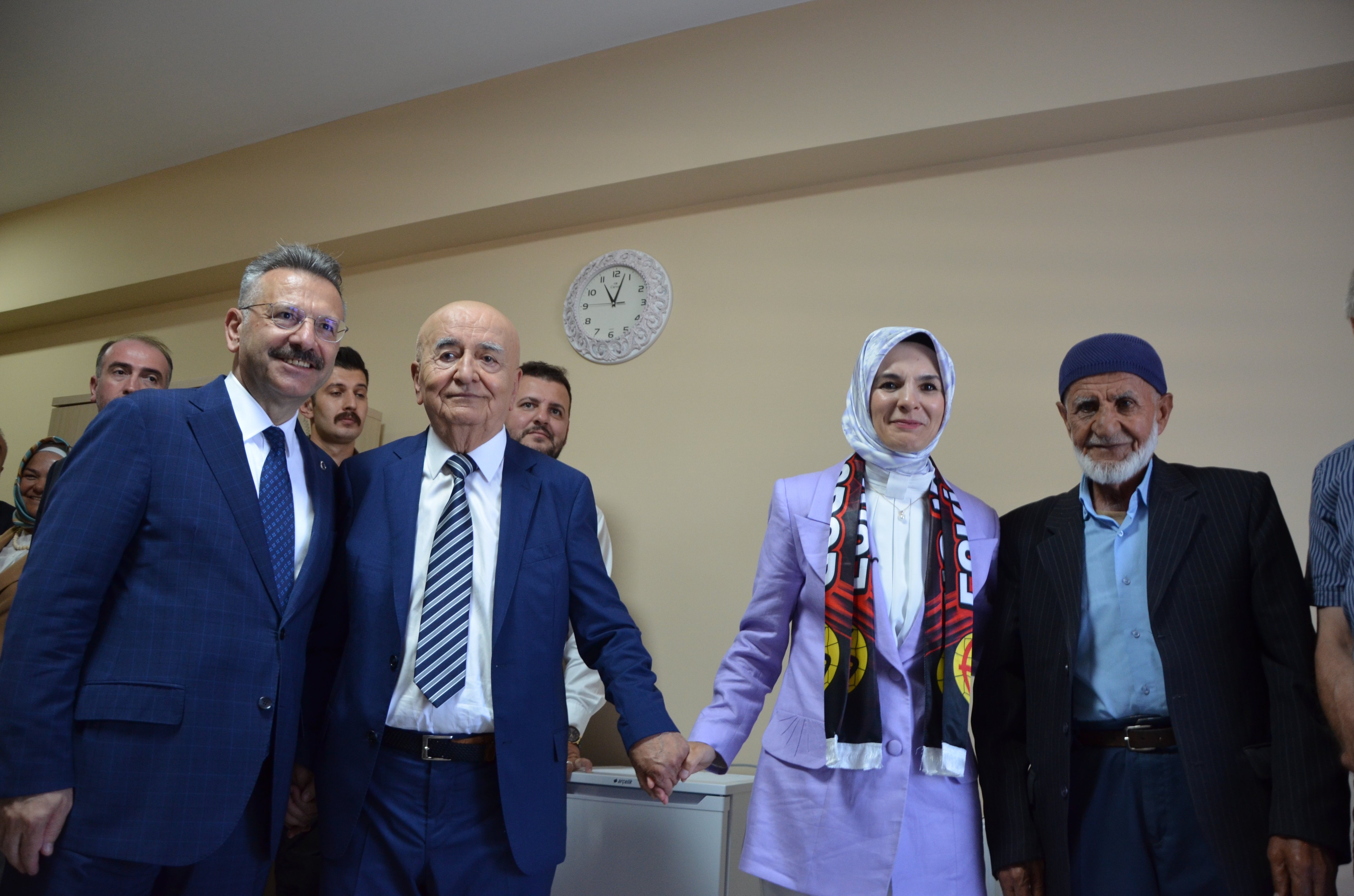 Huzurevi yaşlıları