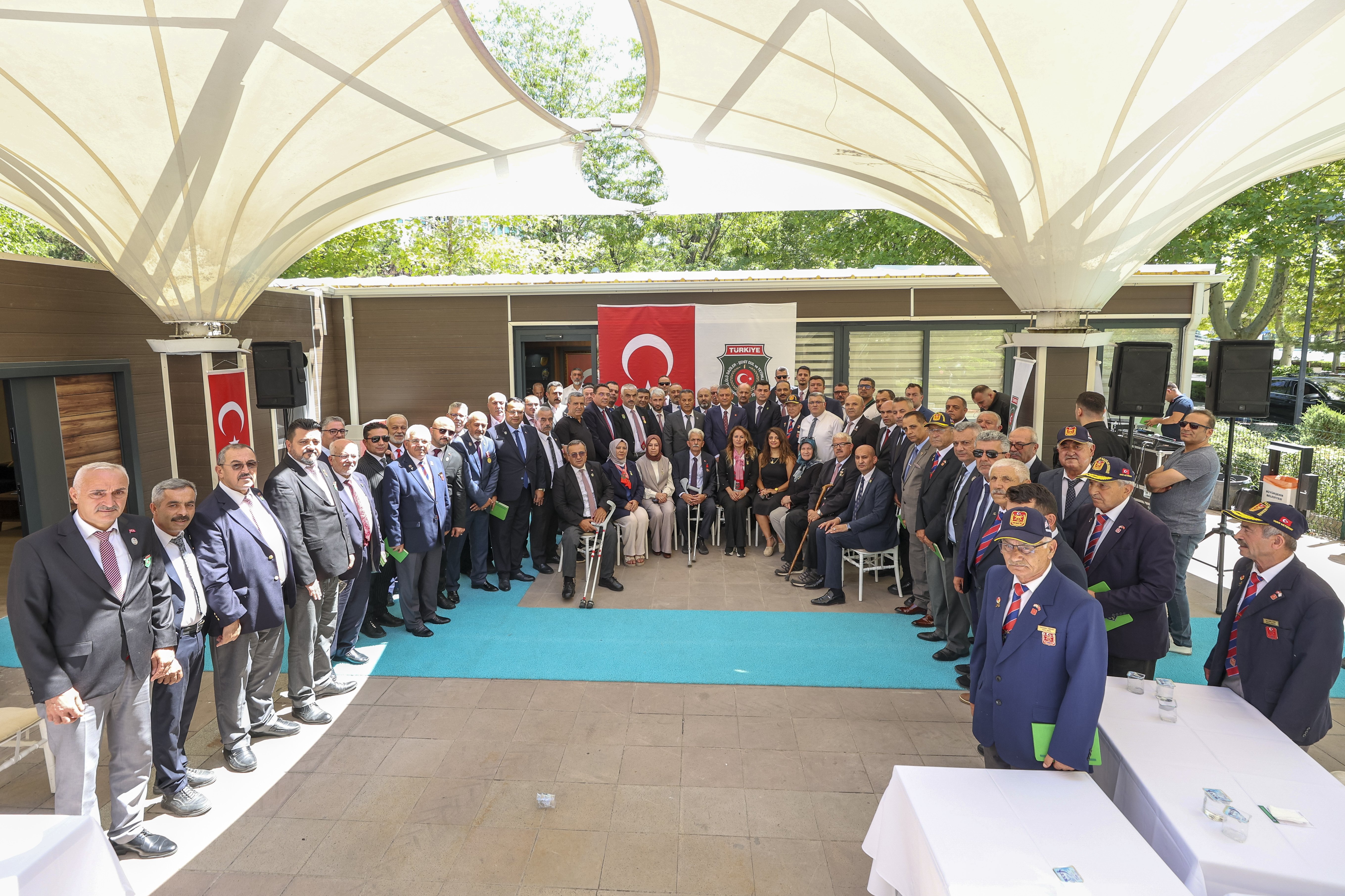 Özgür Özel Basın Açıklaması