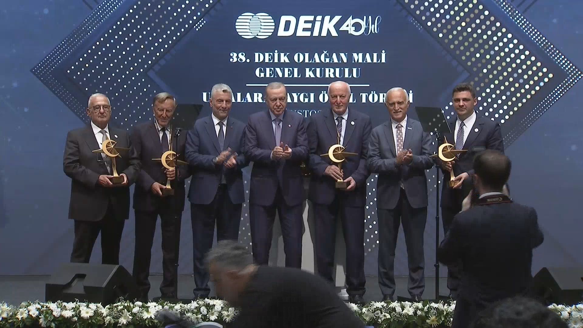 Cumhurbaşkanı Erdoğan ödül töreninde