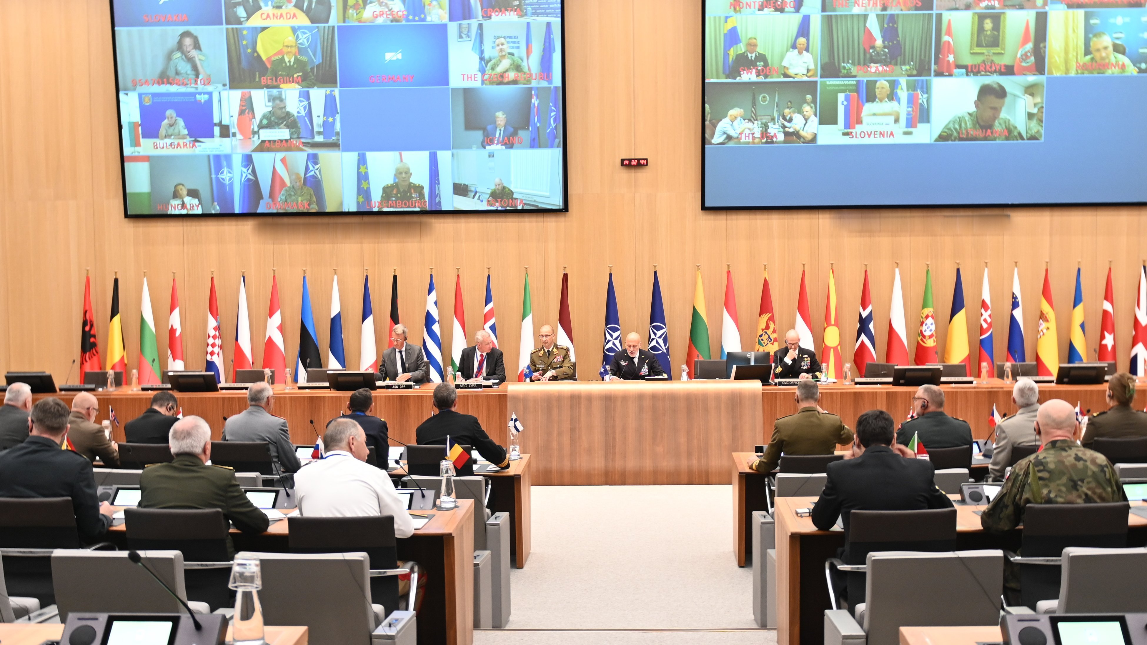 NATO Askeri Komite Başkanı Amiral Dragone
