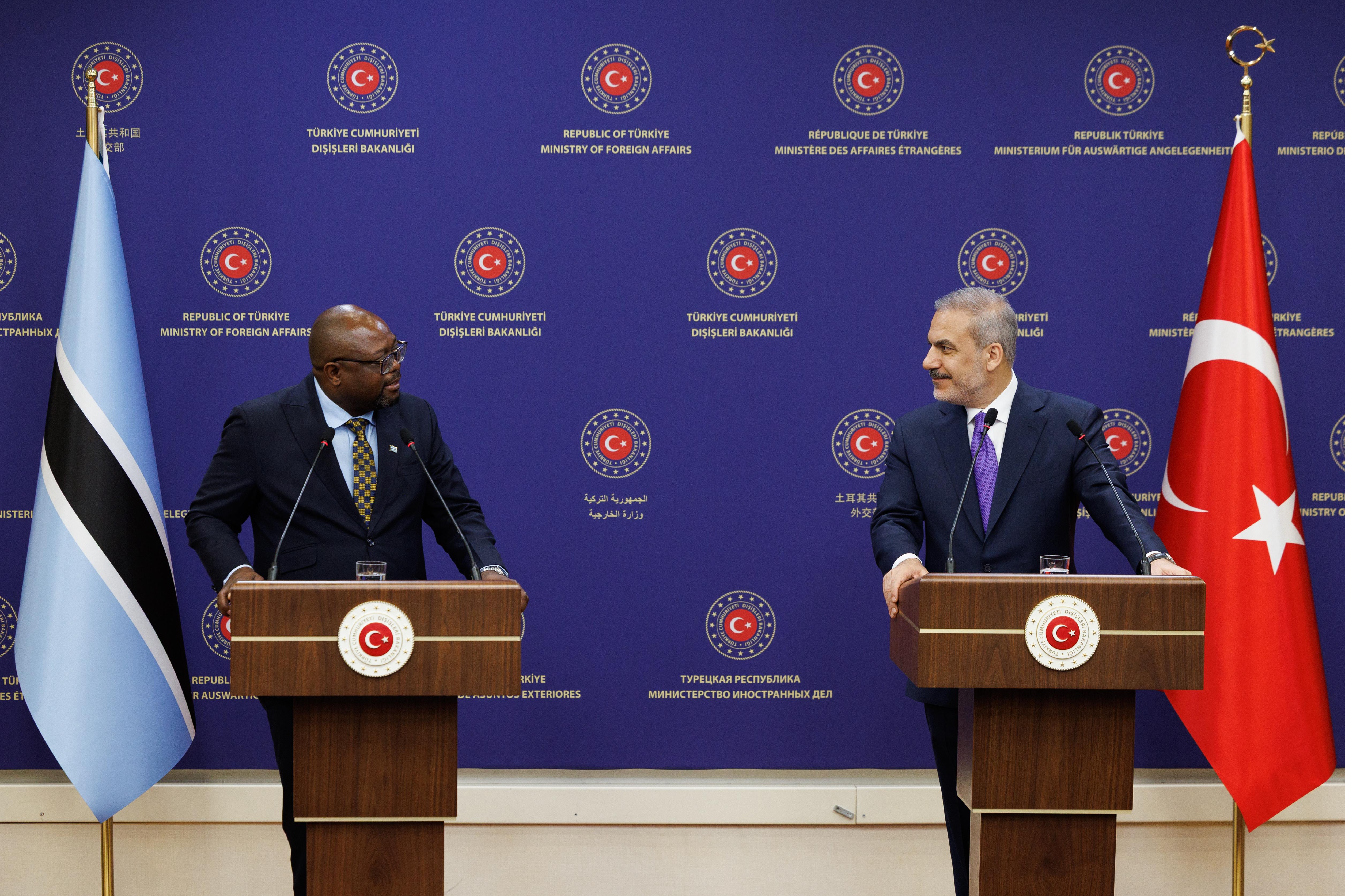 Hakan Fidan basın toplantısı
