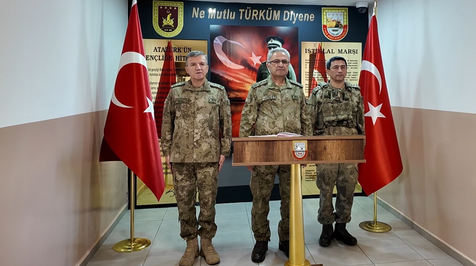 Askeri Karargah İncelemesi