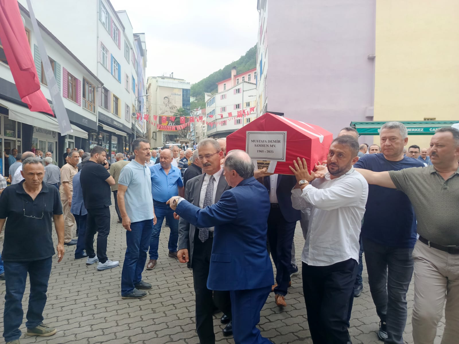 Mustafa Demir cenaze namazı